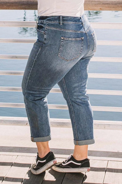 PLUS SIZE CUFFED STRETCH BOYFRIEND