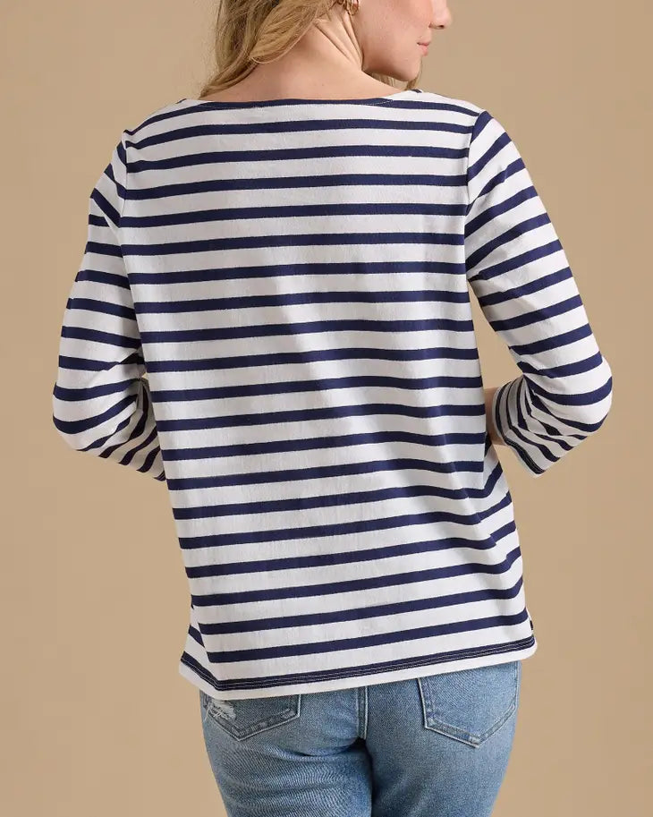 Tess Breton Tee