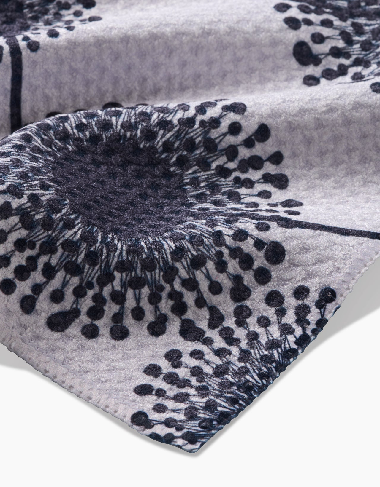 Fully Bloomed Kitchen Geometry Towel GEOMETRY