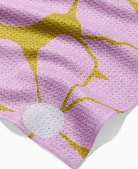 Bloom Mom Geometry Towel | Floral, Soft & Perfect for Gifting GEOMETRY