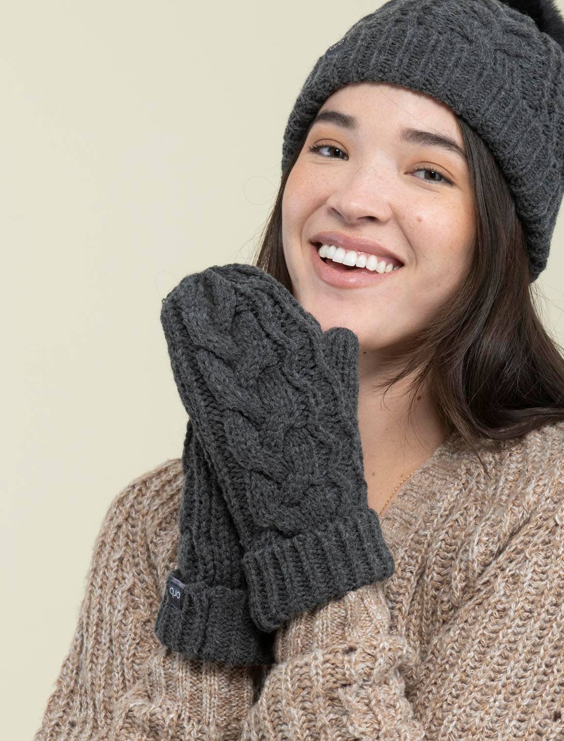 Black Melange Marshmallow Mittens
