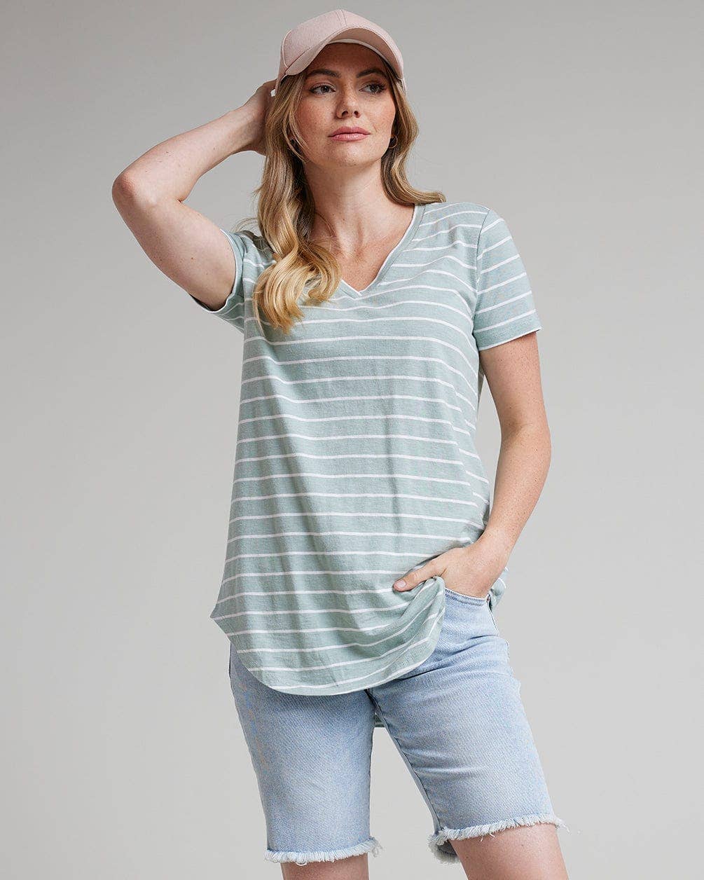Jadeite Amber V-Neck Tee