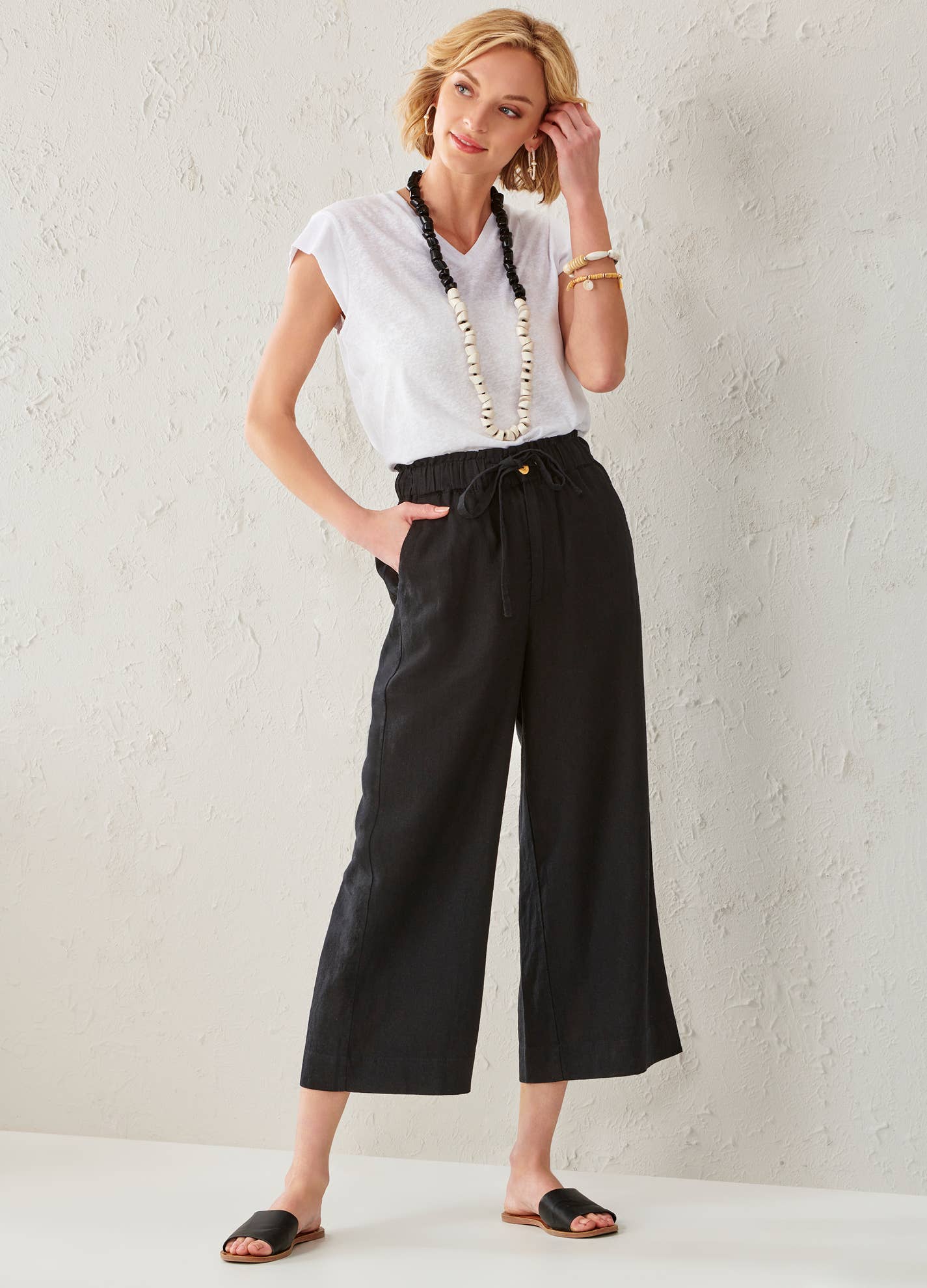 Leslie Linen Cropped Pant