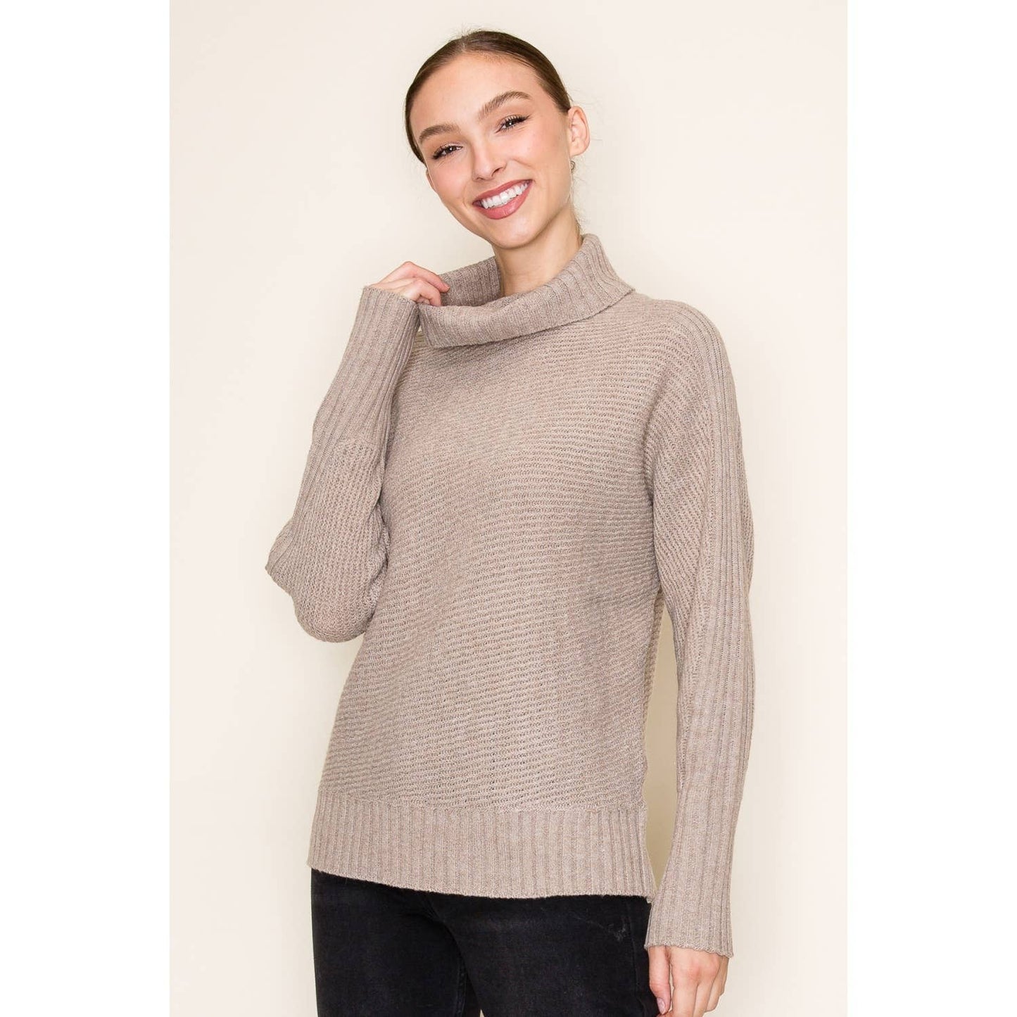 STACCATO - RIBBED TURTLE NECK LONG SLEEVE PULLOVER SWEATER  STACCATO