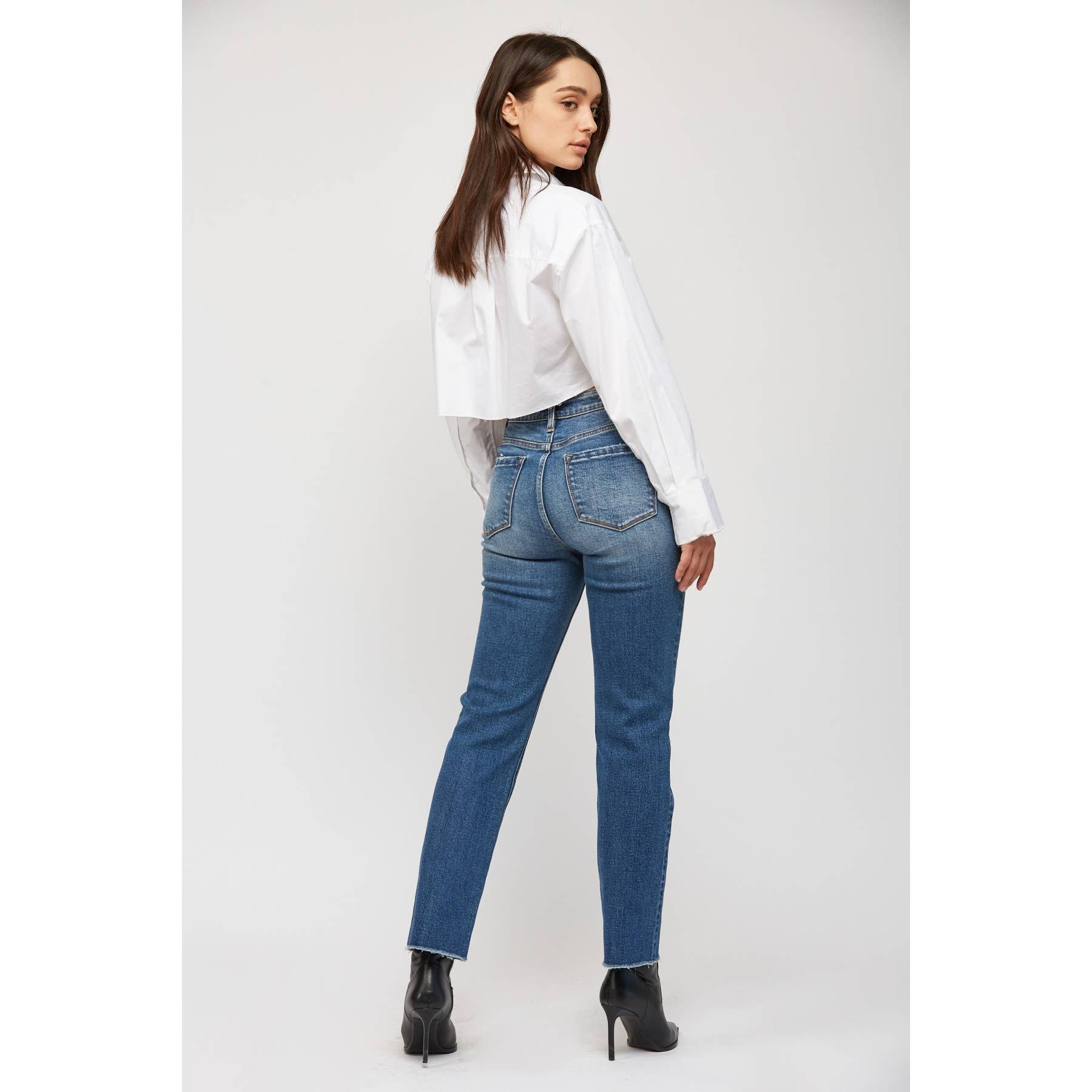 MEDIUM BLUE SUPER HIGH RISE STRAIGHT LEG Fall-Winter Mica Denim