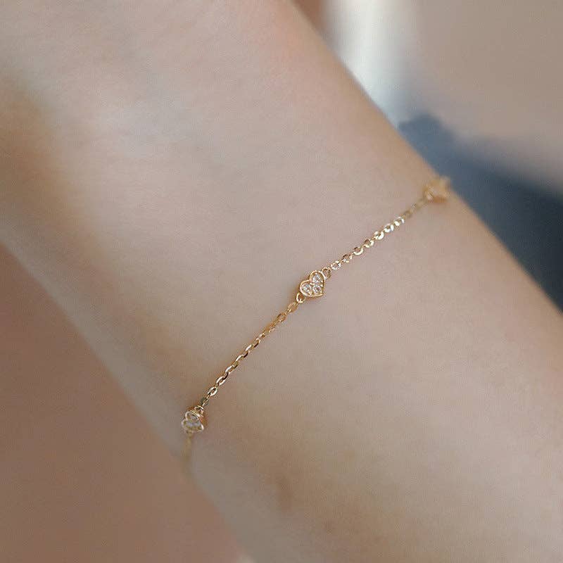 Dainty Gold Triple Heart Bracelet Perimade & Co. LLC