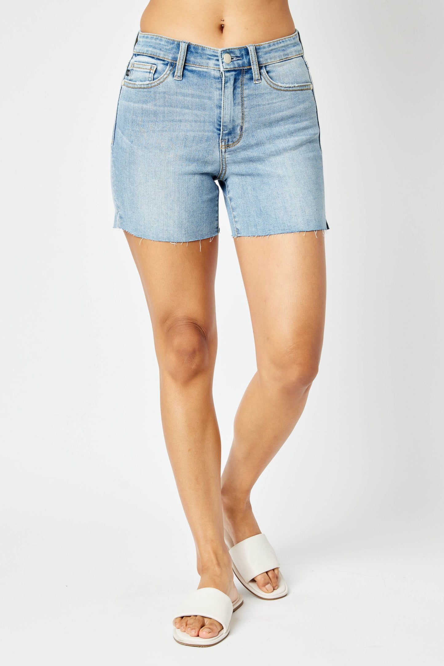 Medium Wash Cut Off Shorts Spring-Summer Judy Blue