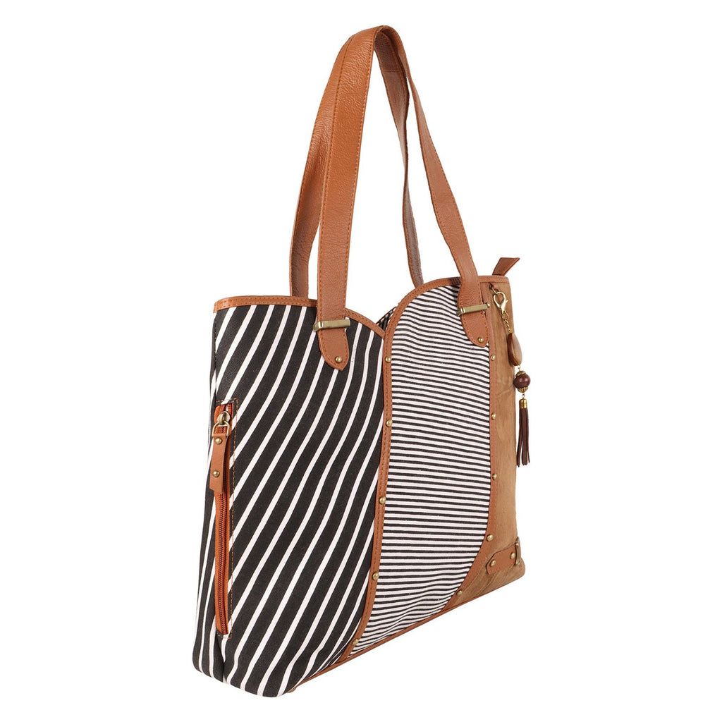 Vaan & Co. - Estate Hobo Handbag - CCW