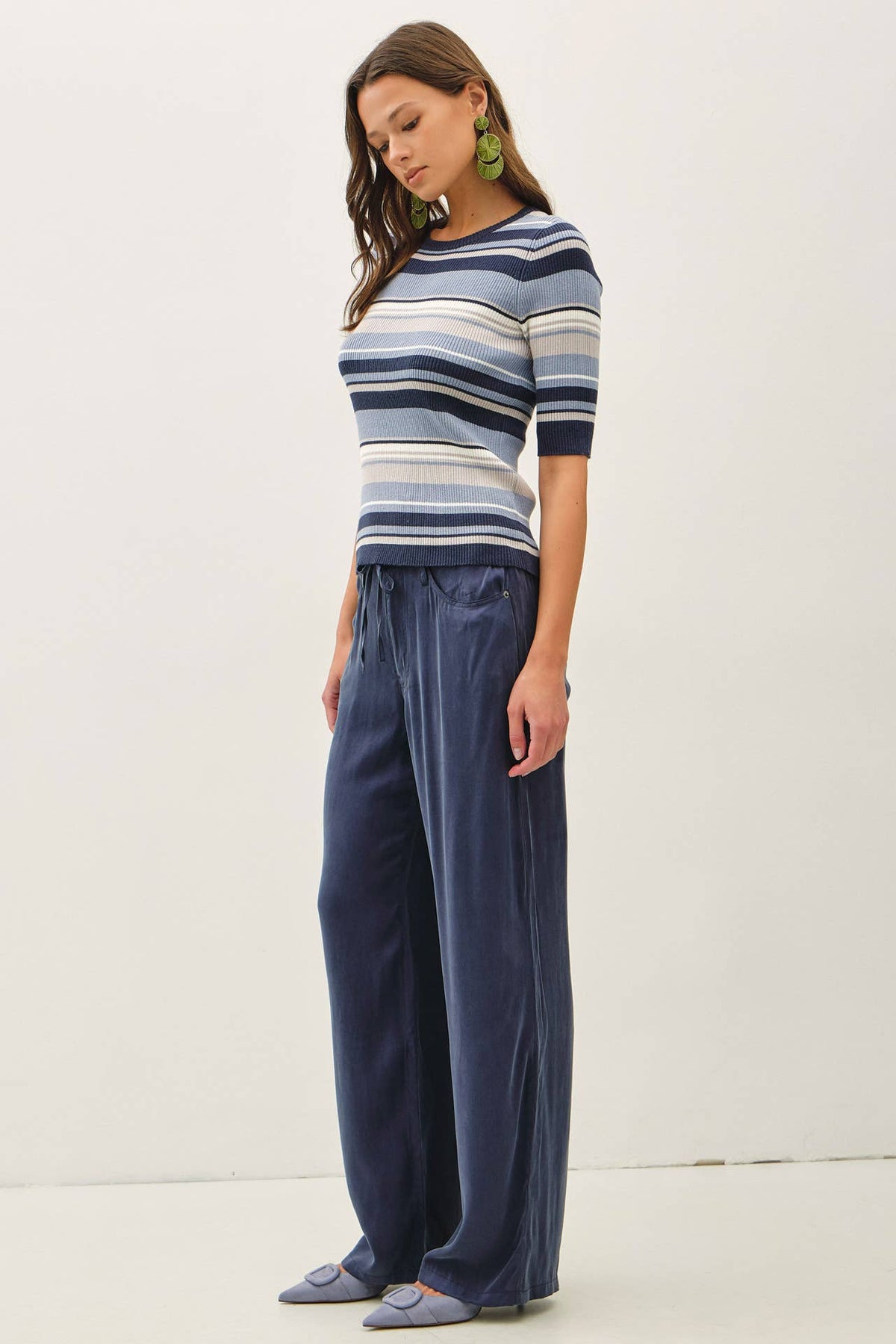 Air-Washed Wide Leg Belted Pants