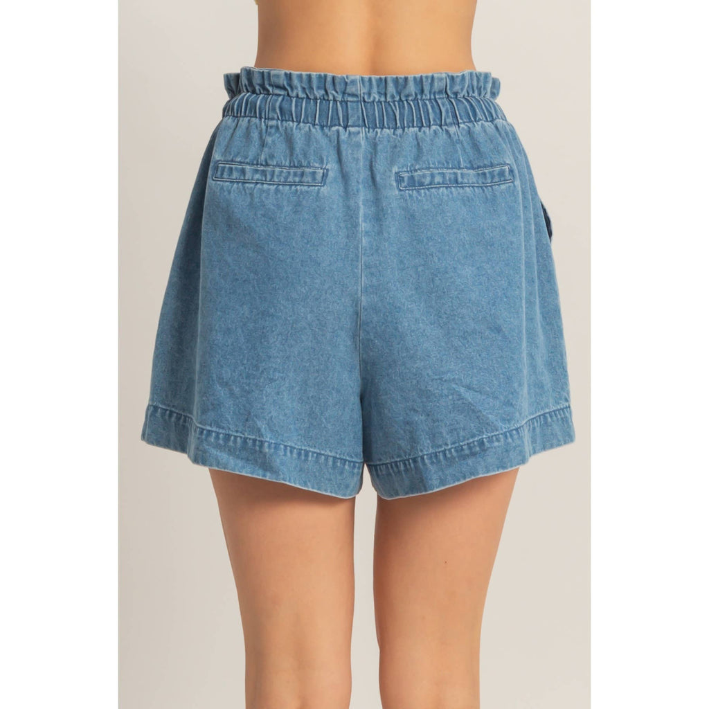 Elastic Waist Patch Pocket Denim Shorts
