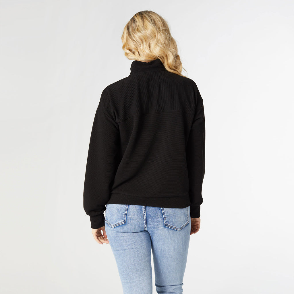 Lyla Half-Zip Top with Side Pockets in Black Fall-Winter COCO + CARMEN