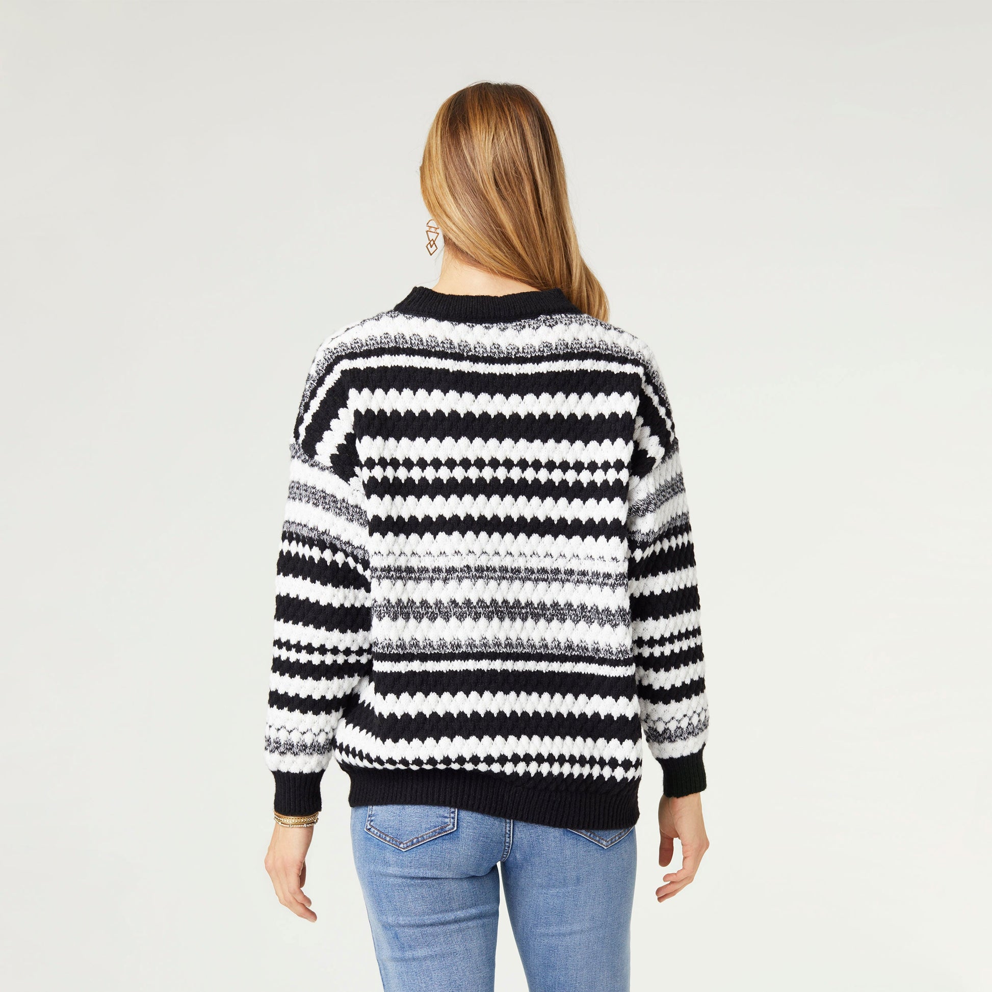 Noelle Textured Stripe Sweater in Black/White Fall-Winter COCO + CARMEN