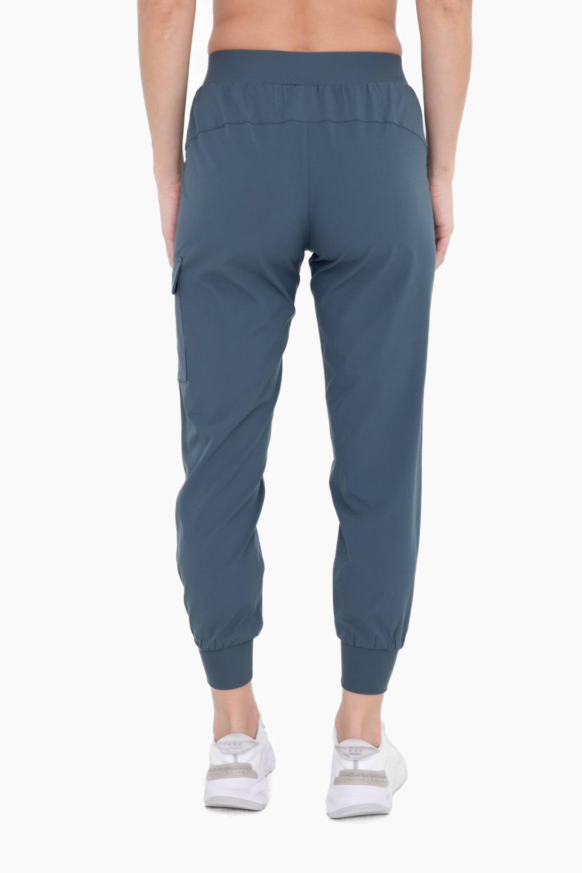 High-Waisted Capri Active Joggers with Pockets: MIDNIGHT NAVY Core Mono B