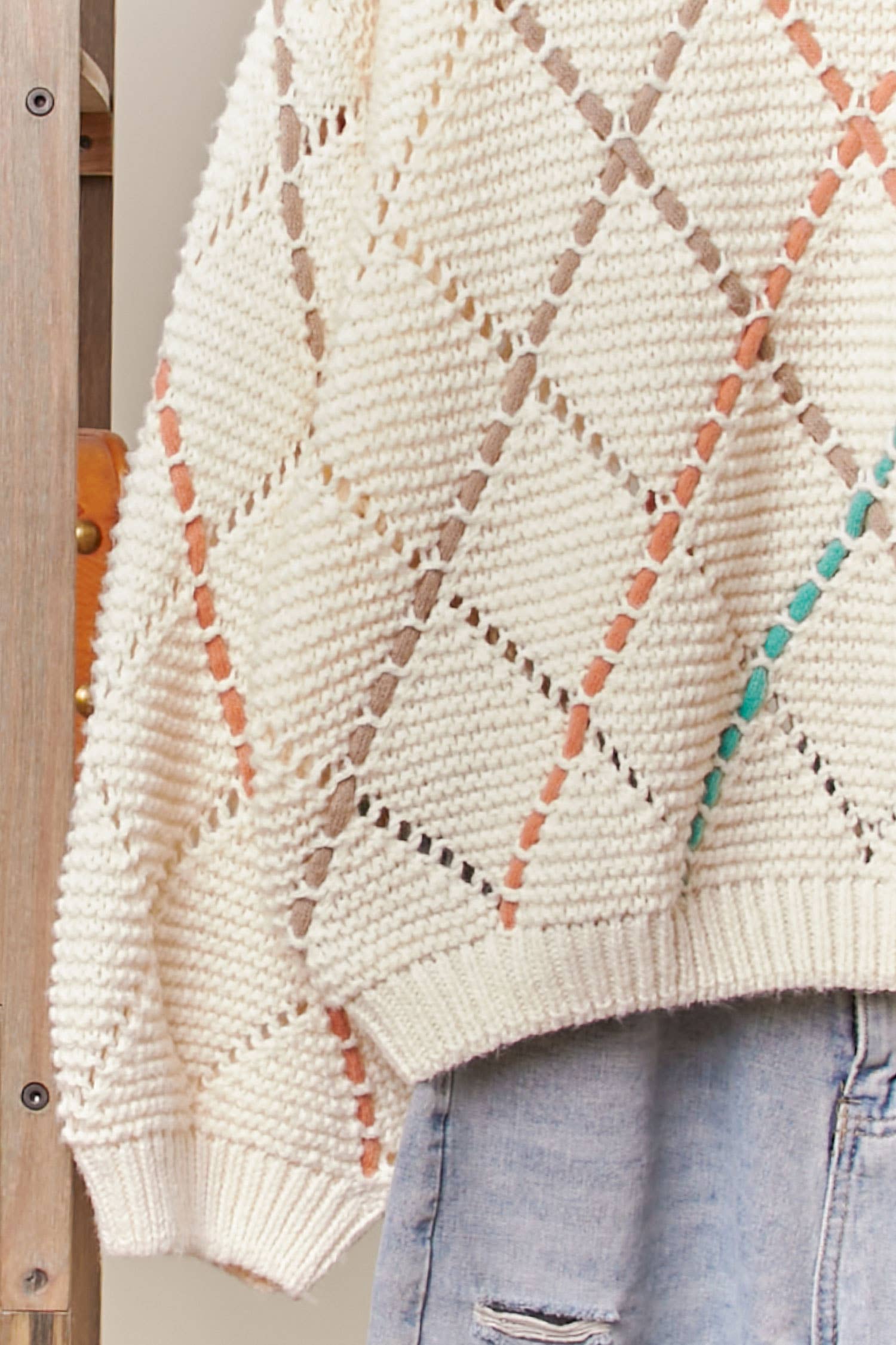 Diamond Cutout Knit Sweater Mello.