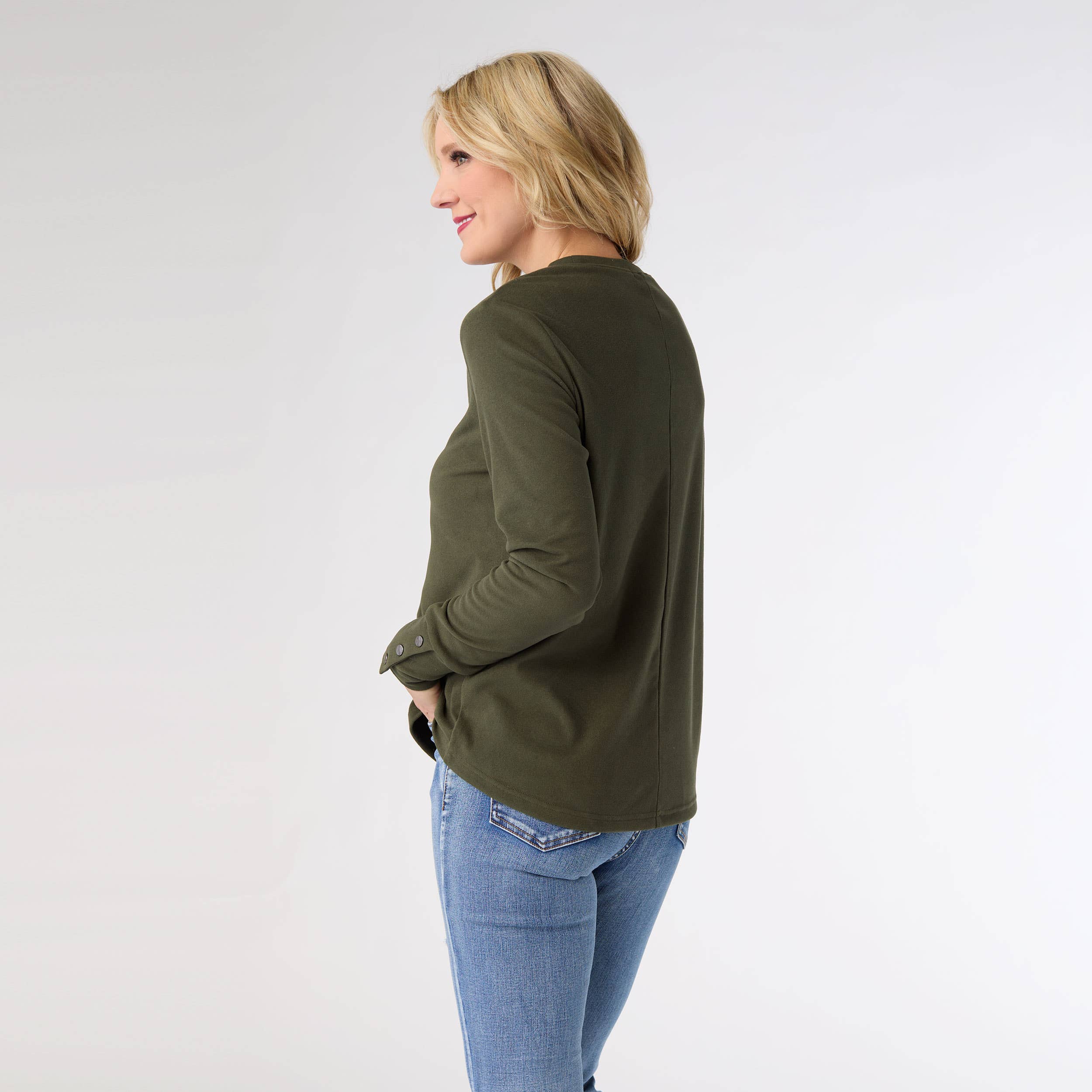 COCO + CARMEN - Alexis Super Soft Top with Snap Cuff