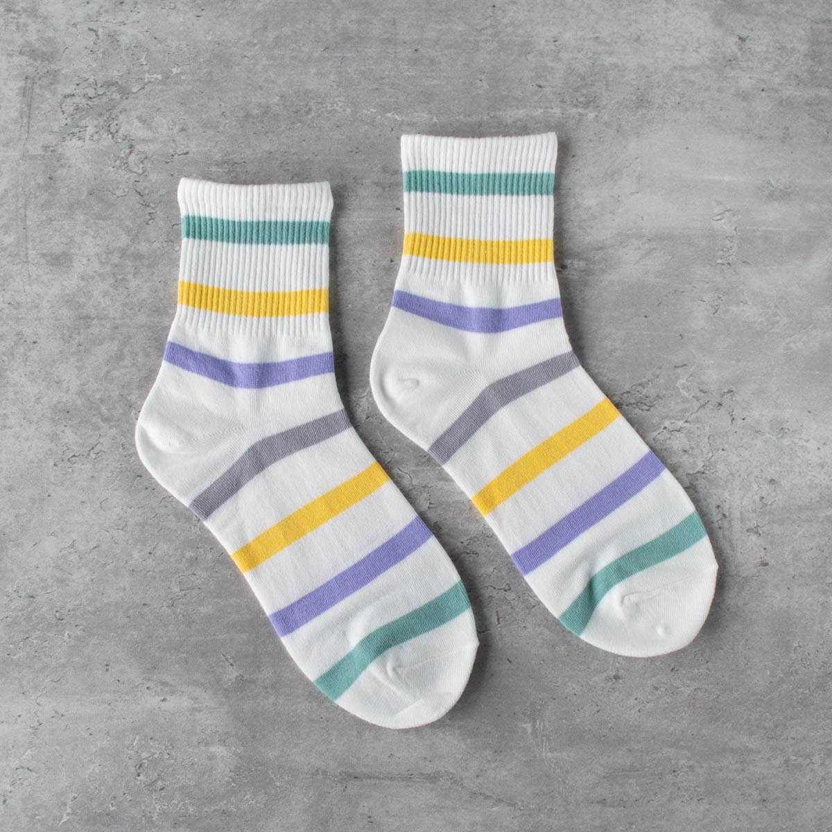 Color Striped Casual Socks Fall-Winter Tiepology