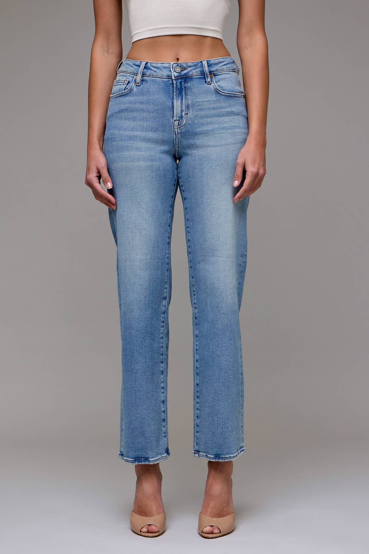 Vintage Wash Stretch Mid Rise Classic Straight