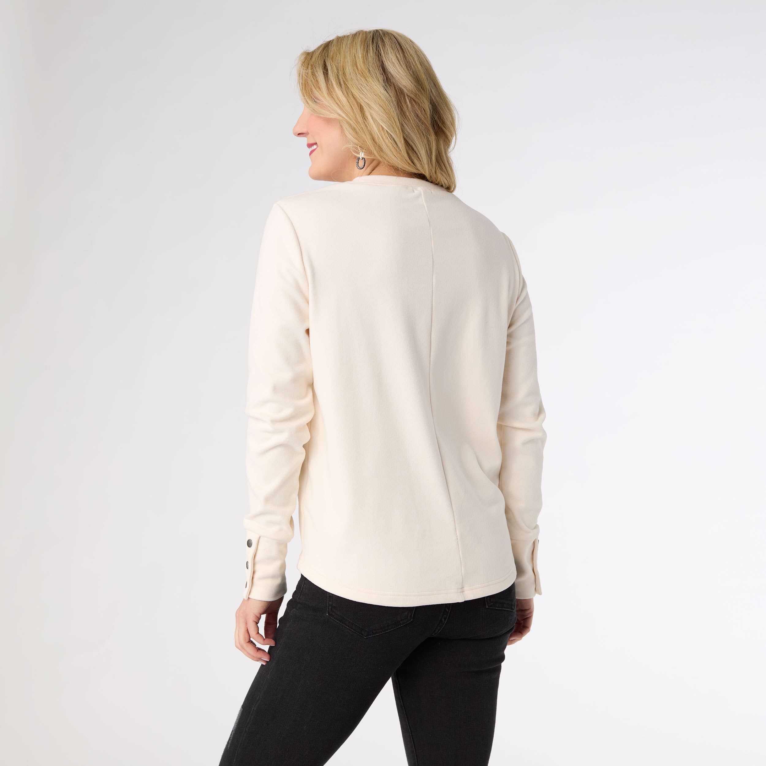 COCO + CARMEN - Alexis Super Soft Top with Snap Cuff