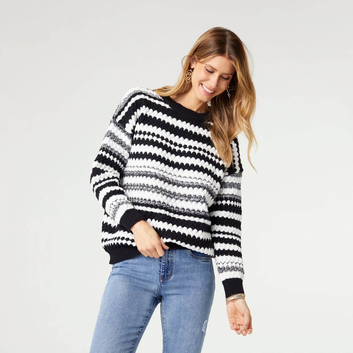 Noelle Textured Stripe Sweater in Black/White Fall-Winter COCO + CARMEN