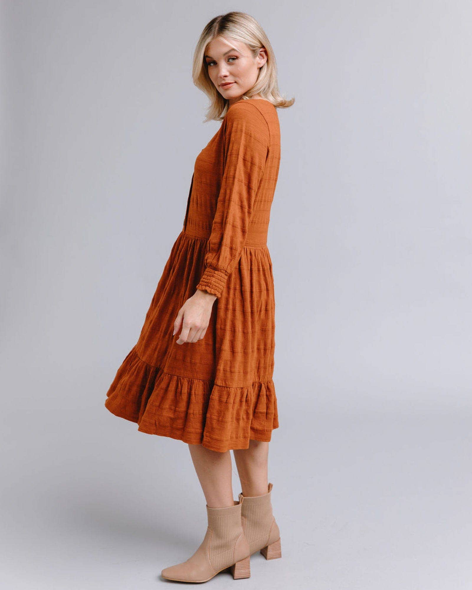 Rey V-Neck Dress Fall-Winter Downeast