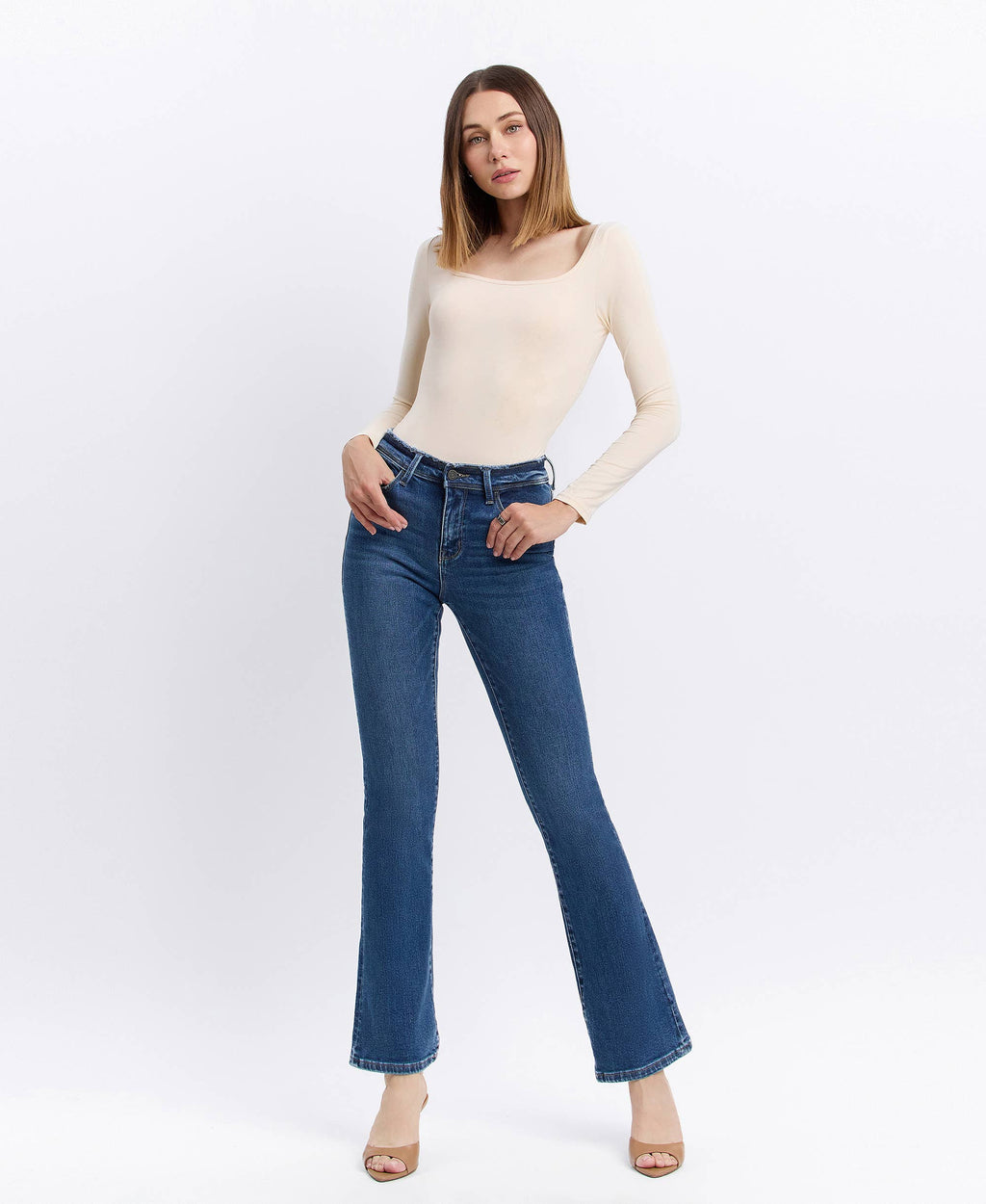 AMETHYST MID RISE SEAMLESS WAISTBAND BOOTCUT JEANS VERVET by FLYING MONKEY