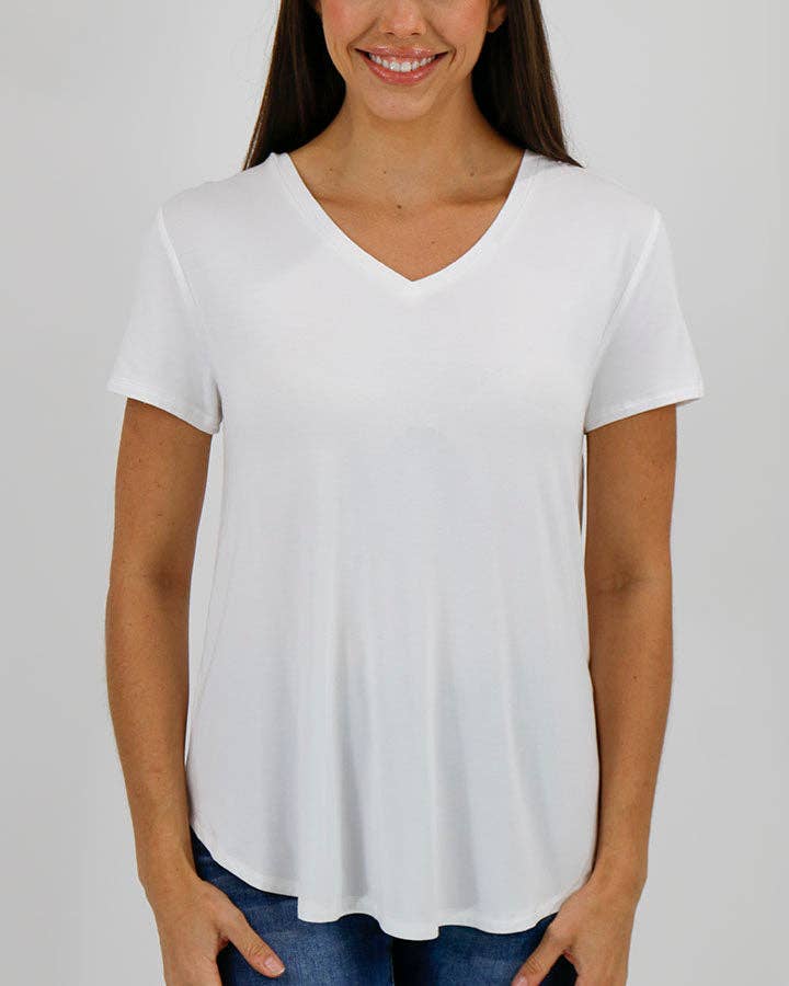 Perfect V-Neck Tee in White Fall-Winter Grace and Lace