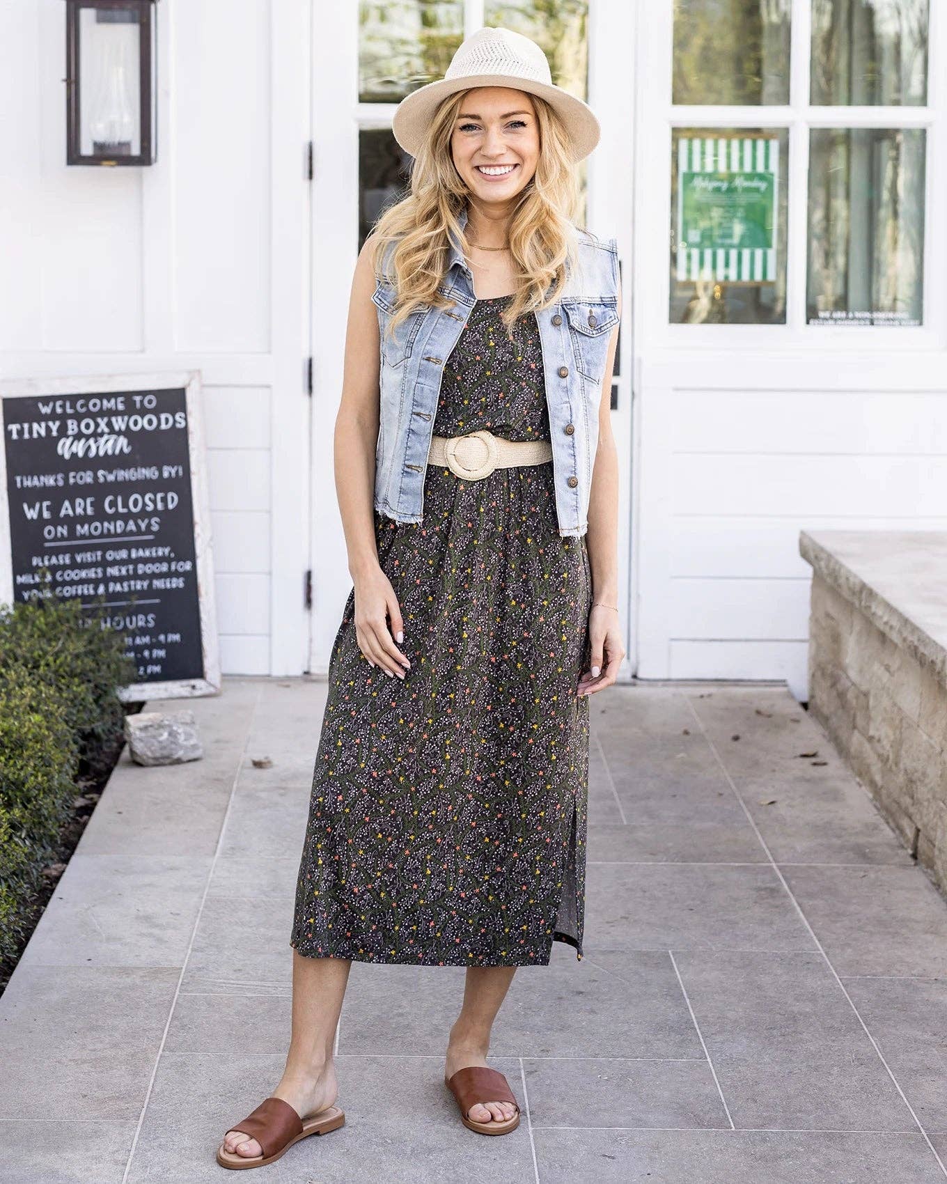 Pocketed Blouson Dress in Black Ditsy Grace and Lace