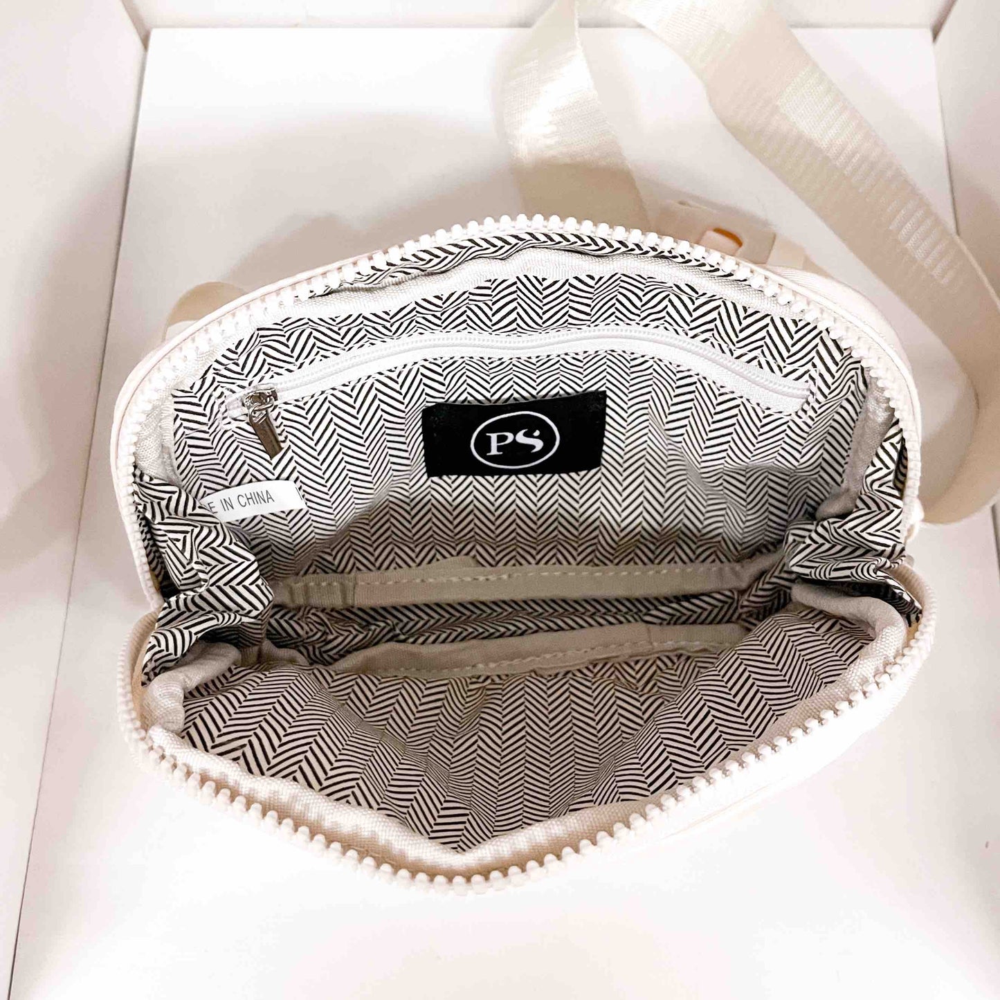 Nadya Nylon Bum Bag: Gray Core Pretty Simple