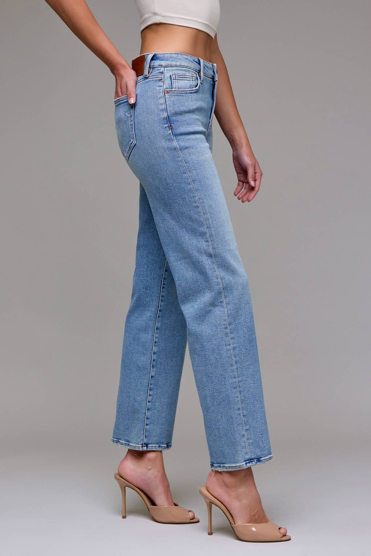 Vintage Wash Stretch Mid Rise Classic Straight