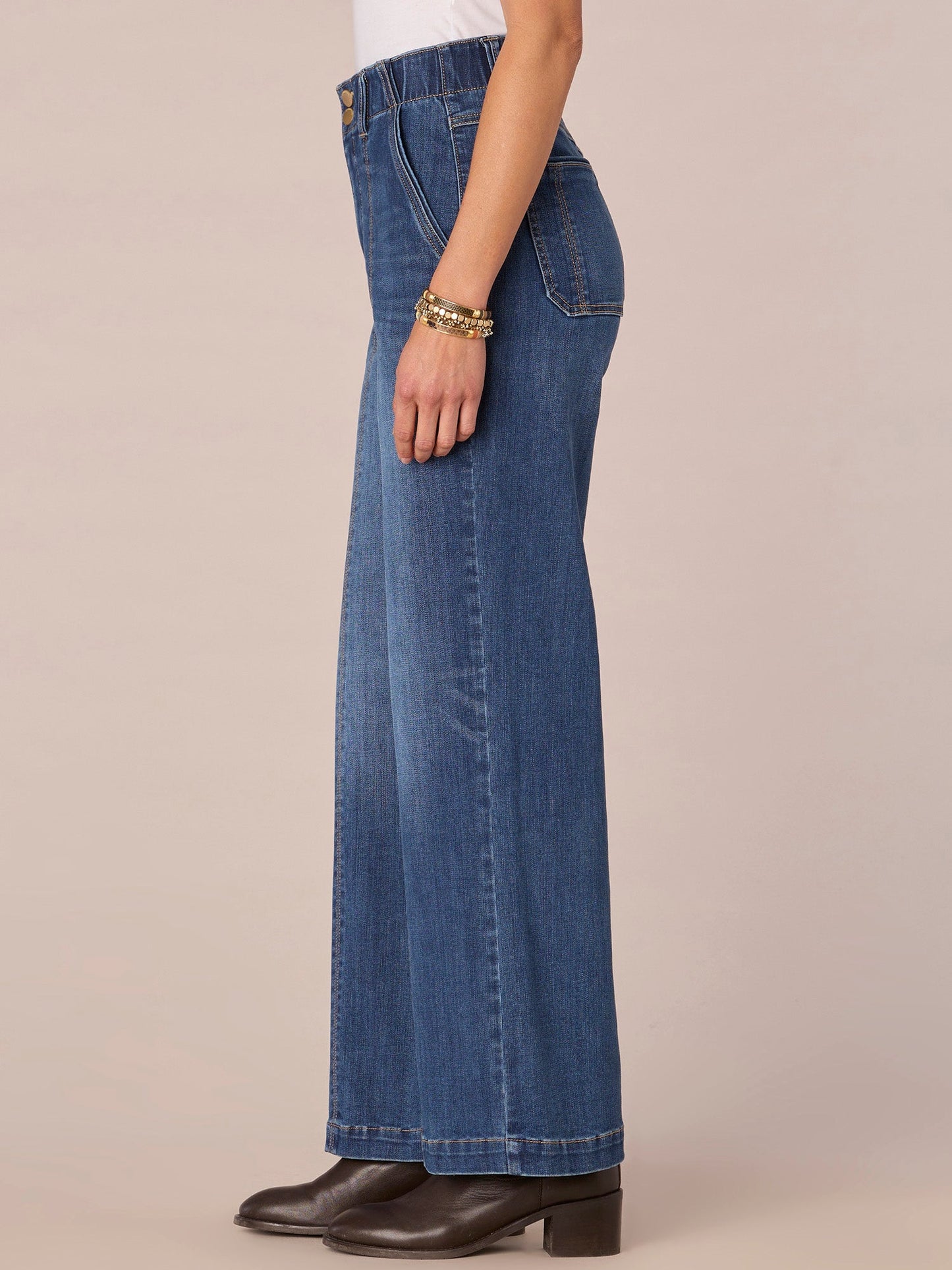 "Ab"solution Skyrise Petite Wide Leg Jeans with Center Front Seam Fall-Winter JOOR - Democracy