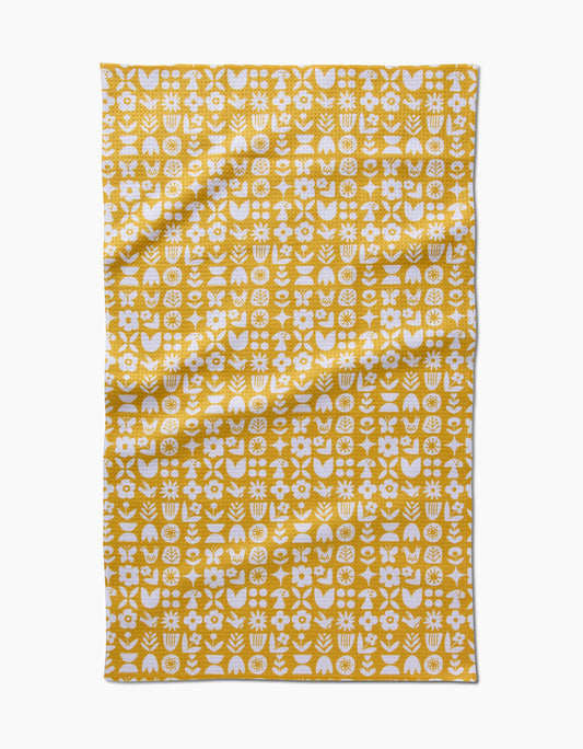 Scandi Spring Tea Towel | Modern Kitsch with Nordic Charm GEOMETRY