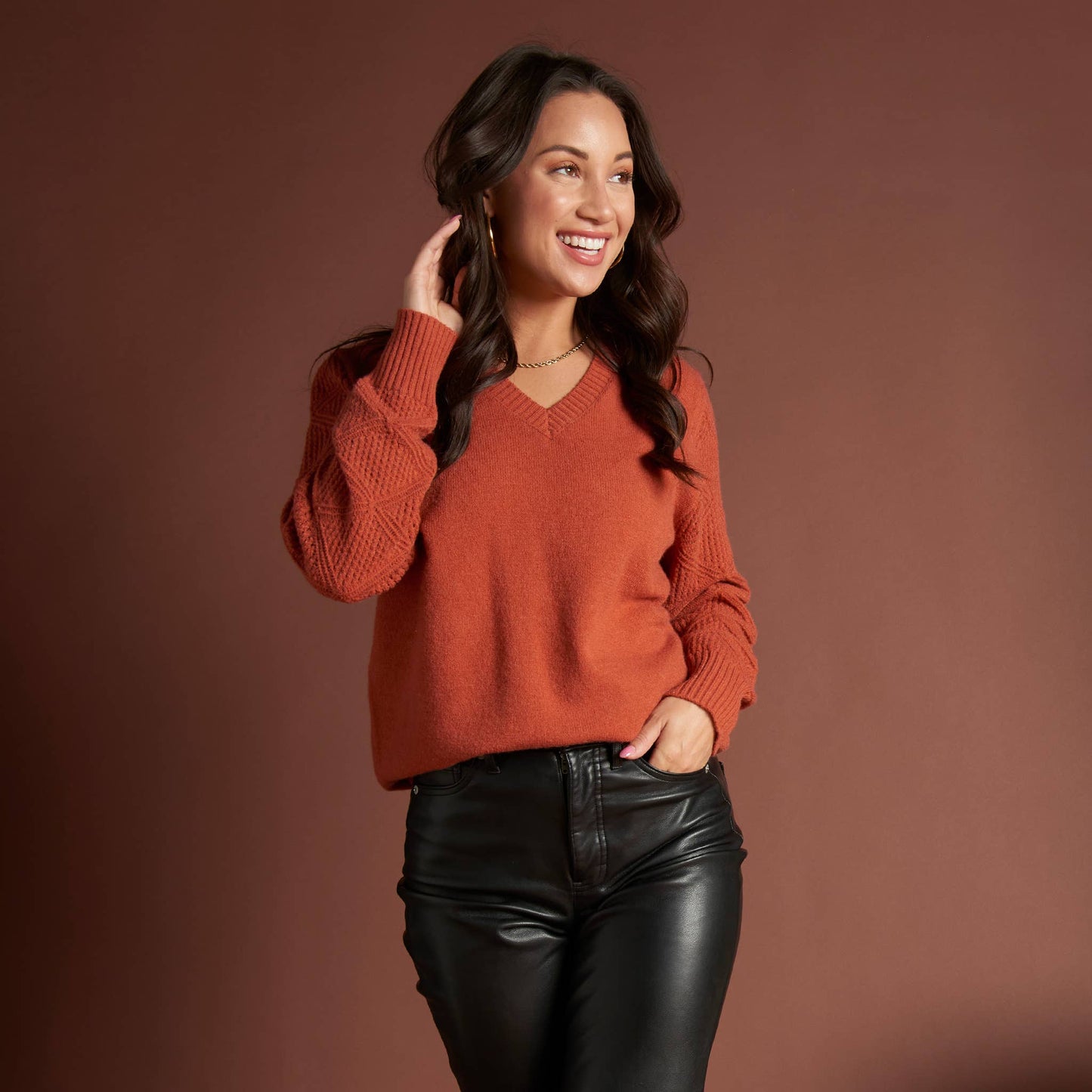 Elsie & Zoey - Emery Diamond Crochet Sleeve V-Neck Sweater