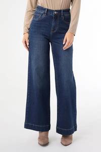 Coco Carmen everstretch wide leg jeans in blue