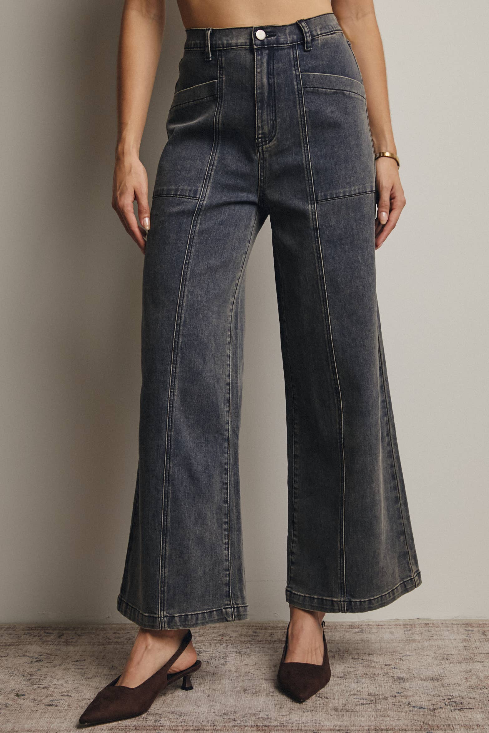 Wide-Leg Stretch Denim Jeans