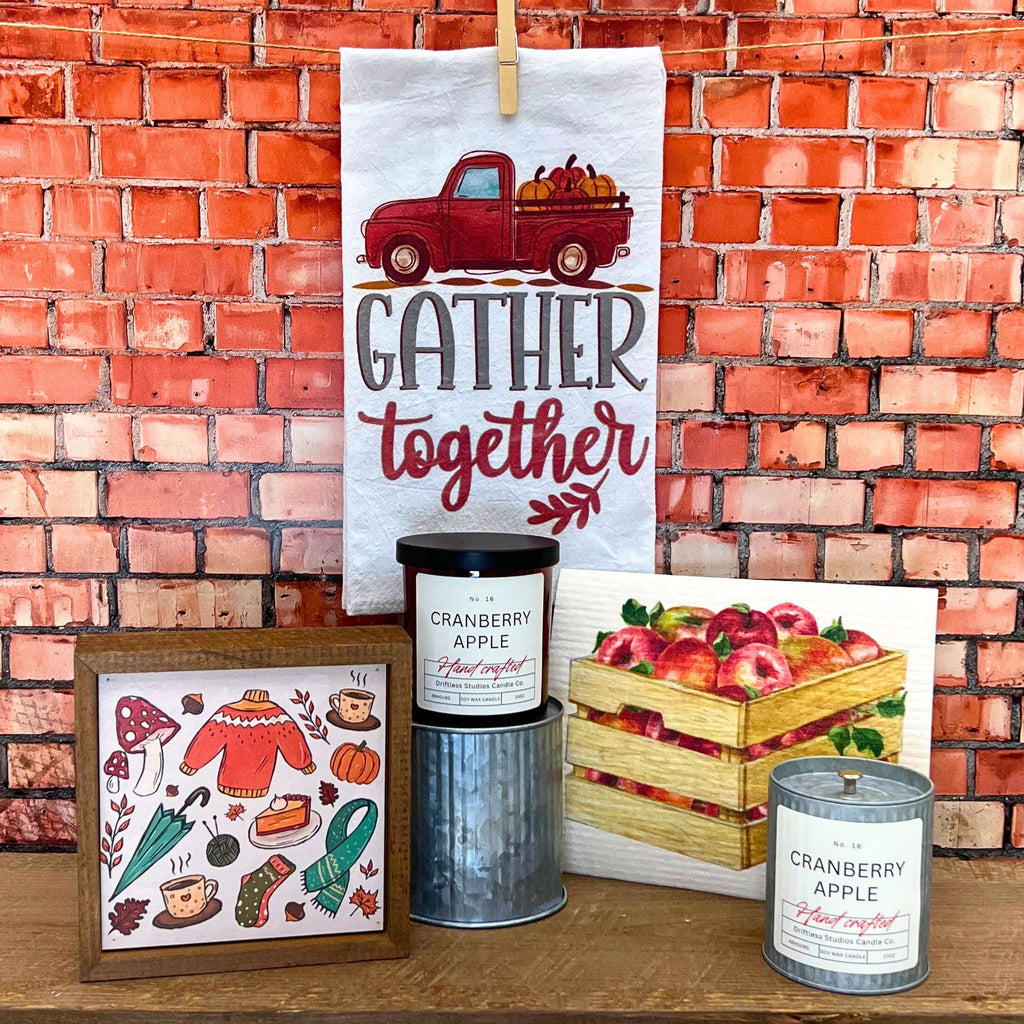 Cranberry Apple Fall Farmhouse Candle - Halloween Candles