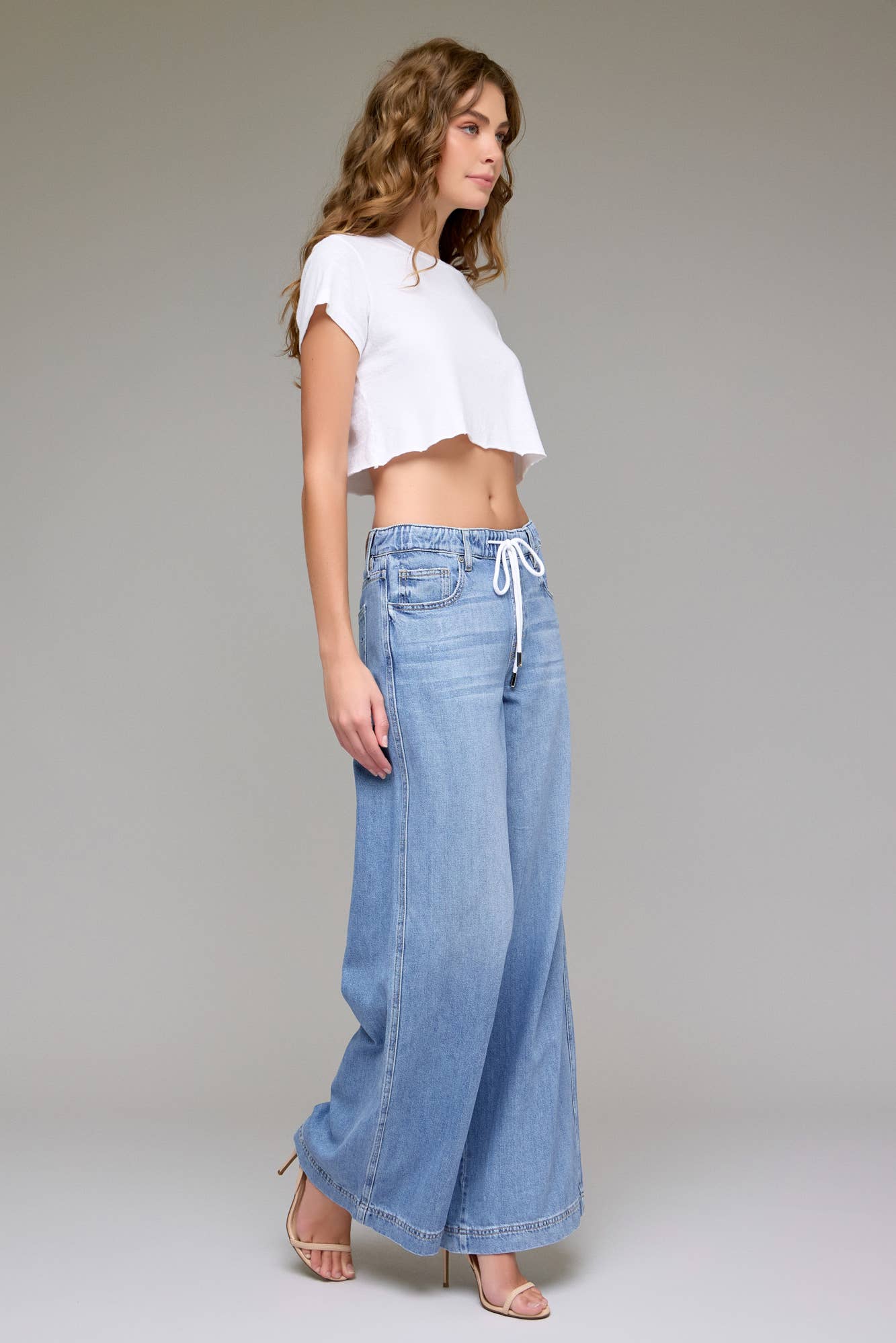 Light Wash Super Soft Elastic Waistband 32" Inseam Wide leg