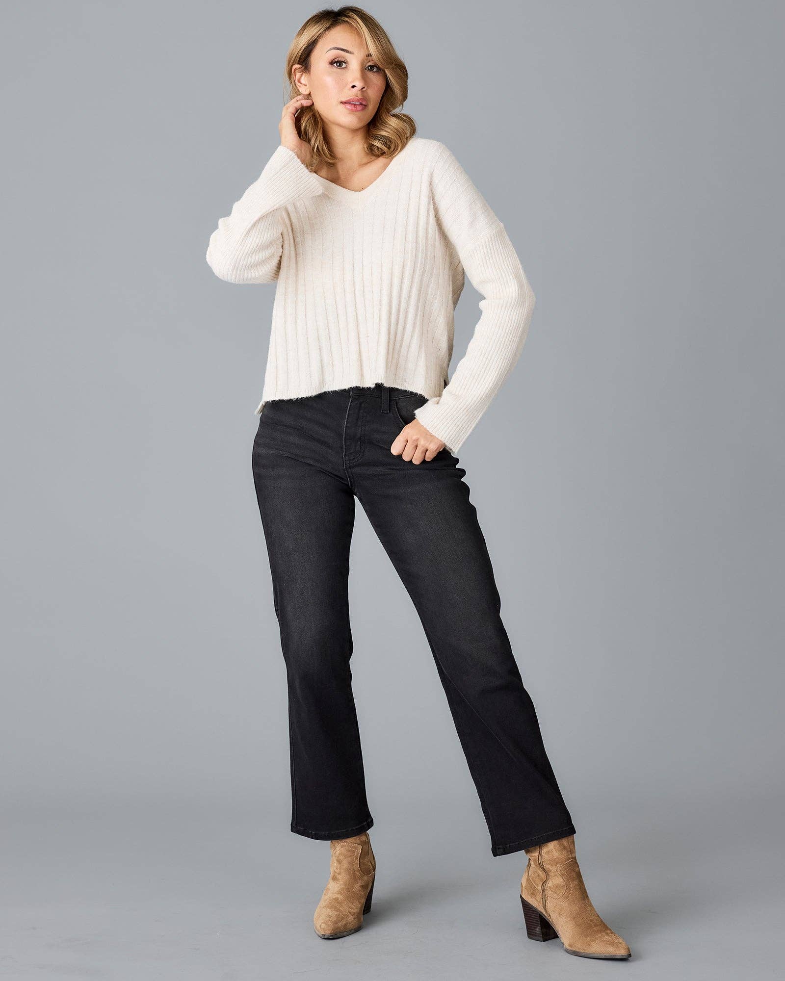 Best V-Neck Sweater in Oatmeal Melange Fall-Winter Downeast