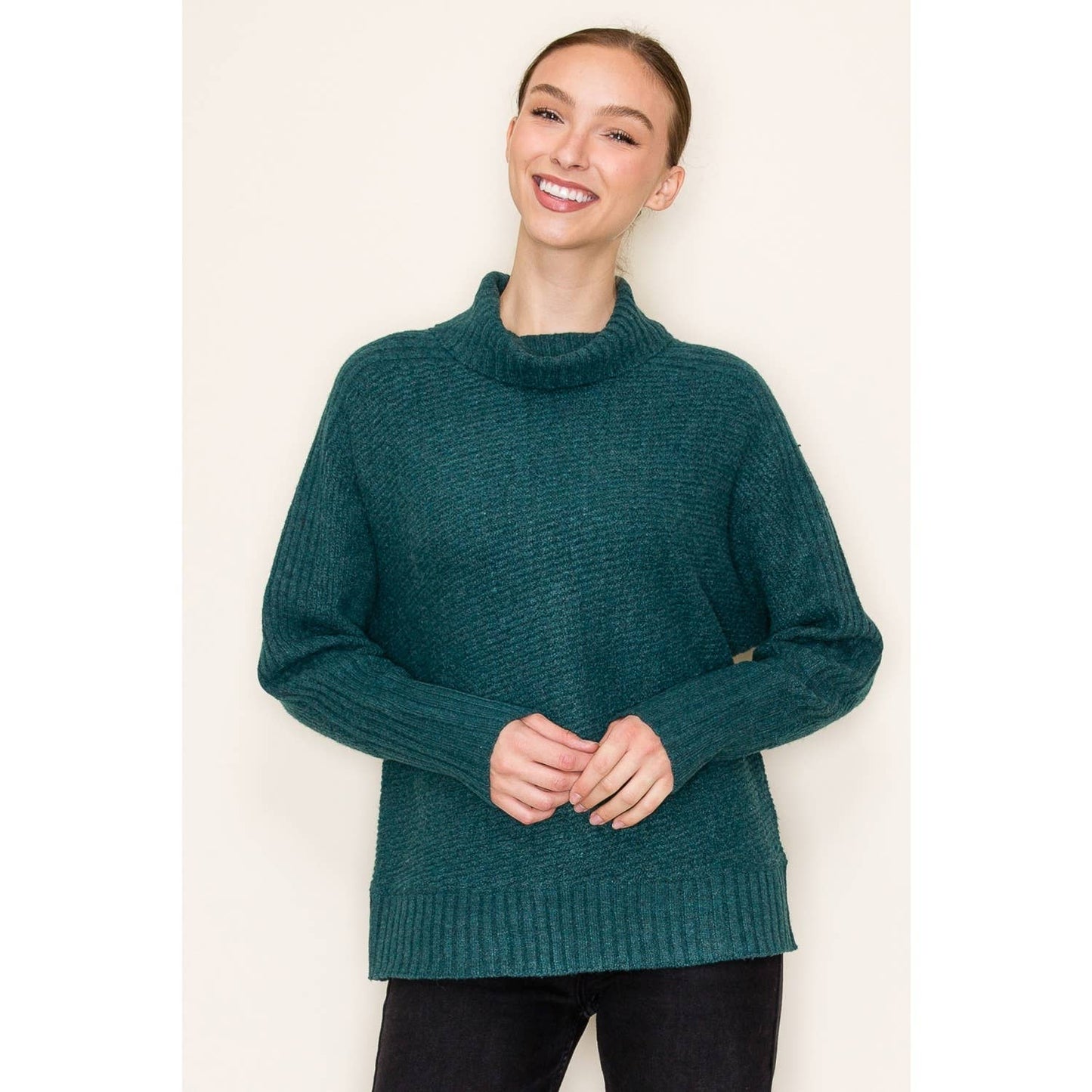 STACCATO - RIBBED TURTLE NECK LONG SLEEVE PULLOVER SWEATER  STACCATO