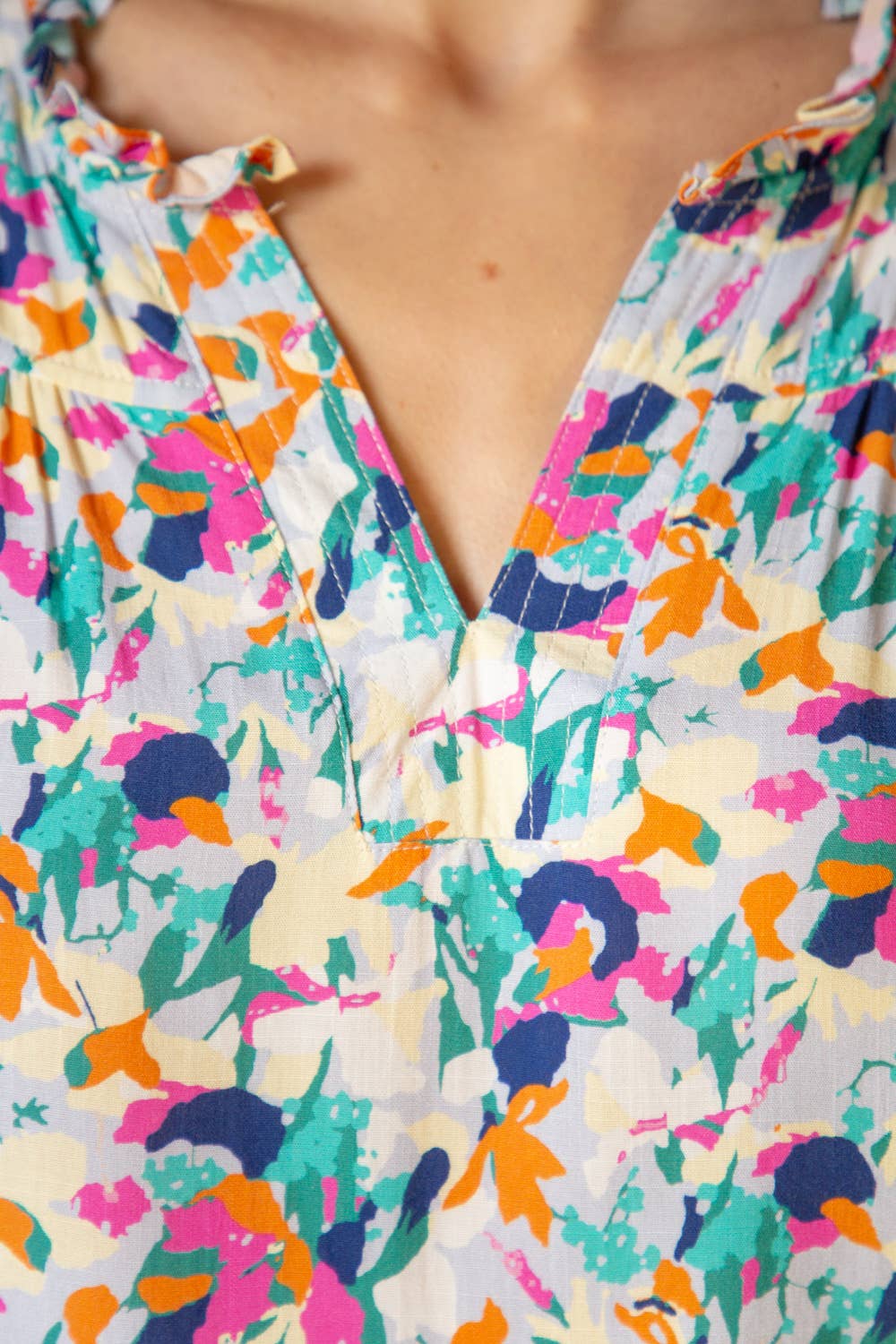 Ruffle Sleeve Stitch Detailed Neck Print Top Spring-Summer VOY