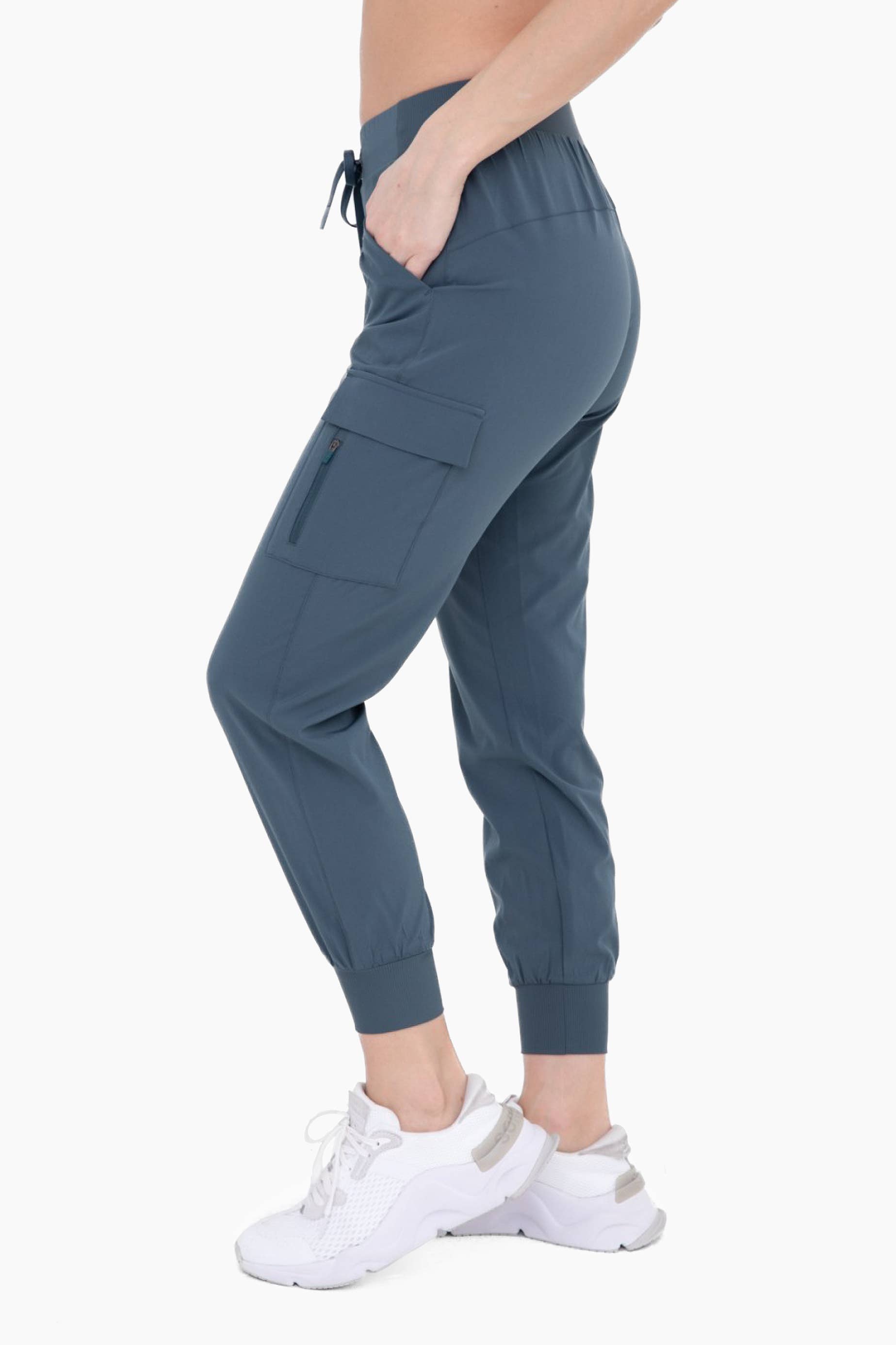 High-Waisted Capri Active Joggers with Pockets: MIDNIGHT NAVY Core Mono B