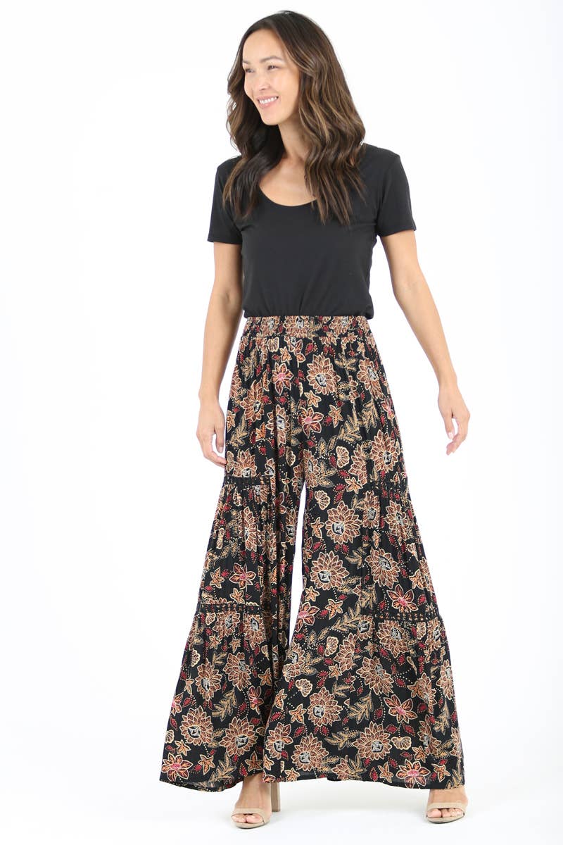 WIDE LEG PANTS WITH SMOCKED WAISTBAND AND LACE INSERT Spring-Summer Nostalgia