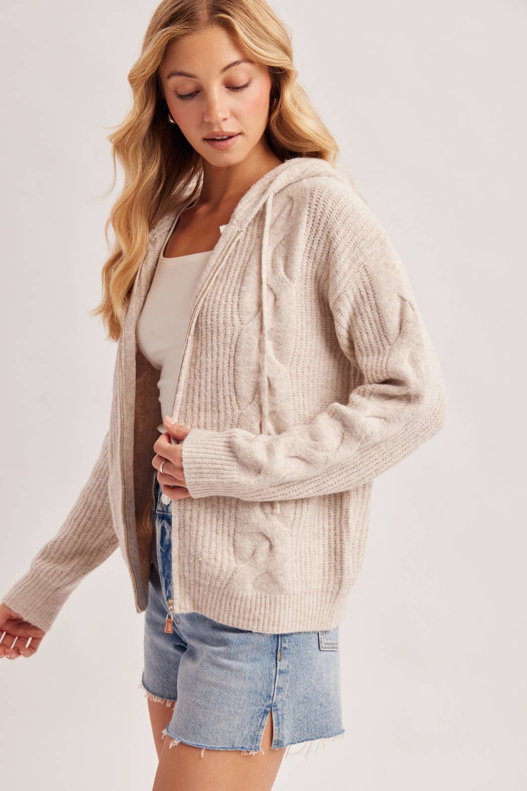 CABLE KNIT SWEATER CARDIGAN WITH HOOD