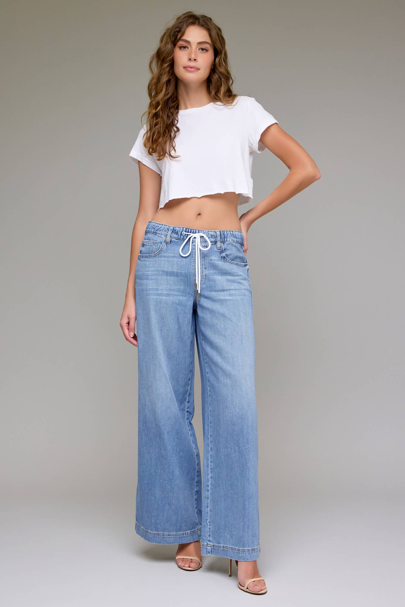 Light Wash Super Soft Elastic Waistband 32" Inseam Wide leg