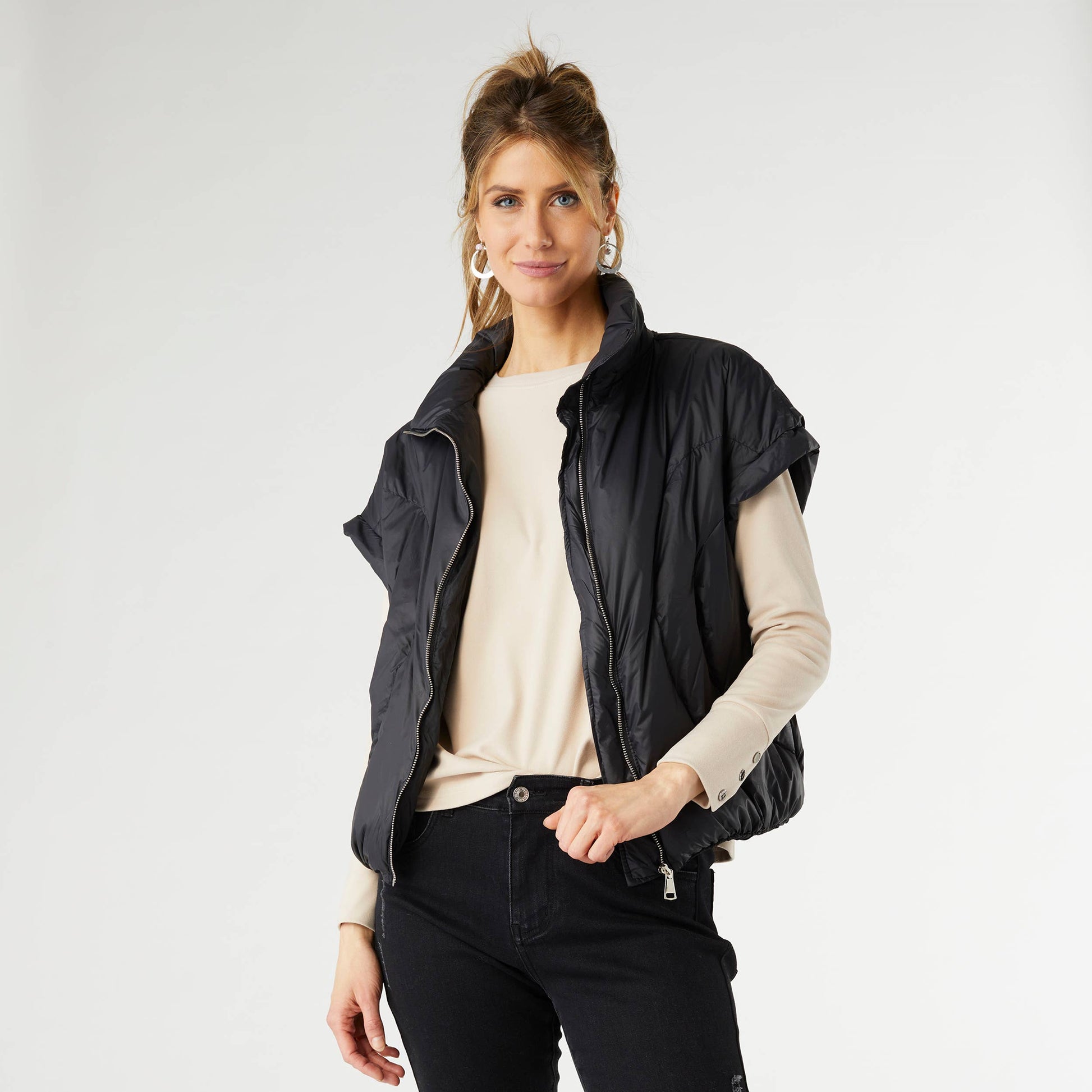 Brooke Cropped Puffer Vest Fall-Winter COCO + CARMEN