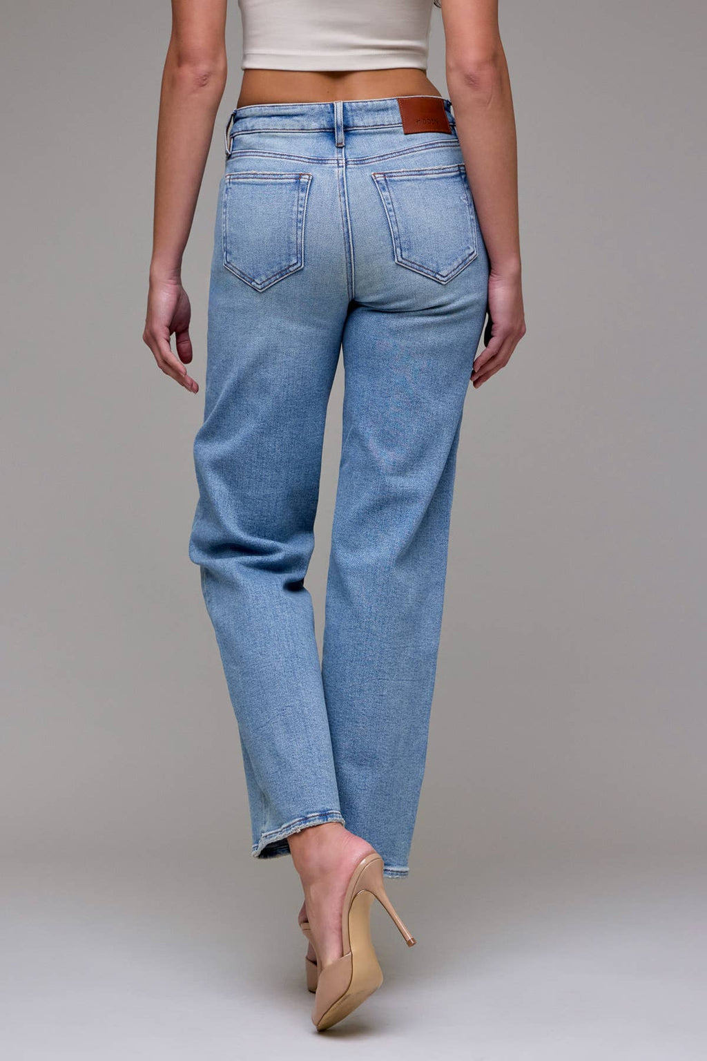 Vintage Wash Stretch Mid Rise Classic Straight