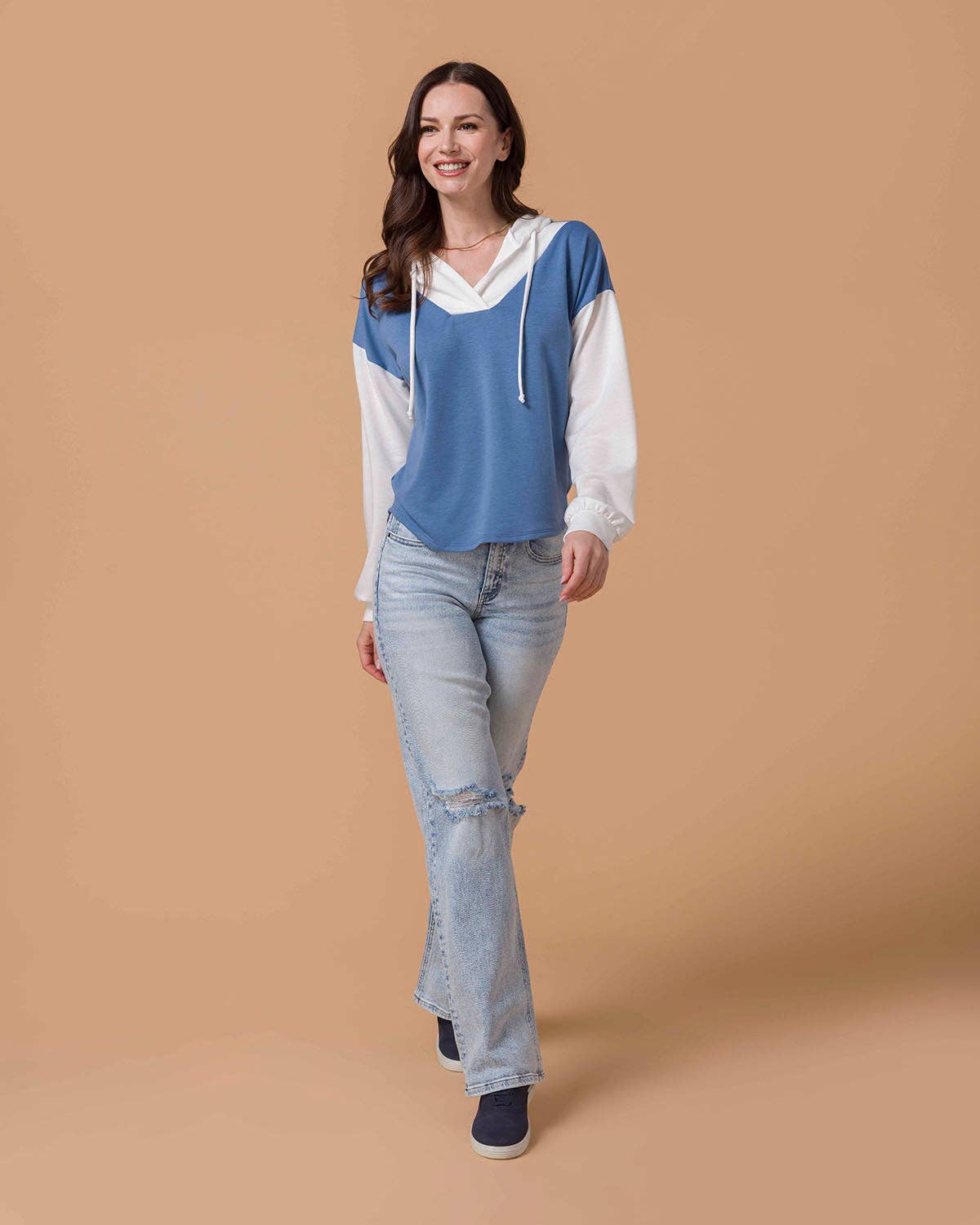 Pullover V-Neck Color Block Hoodie in Blue & White