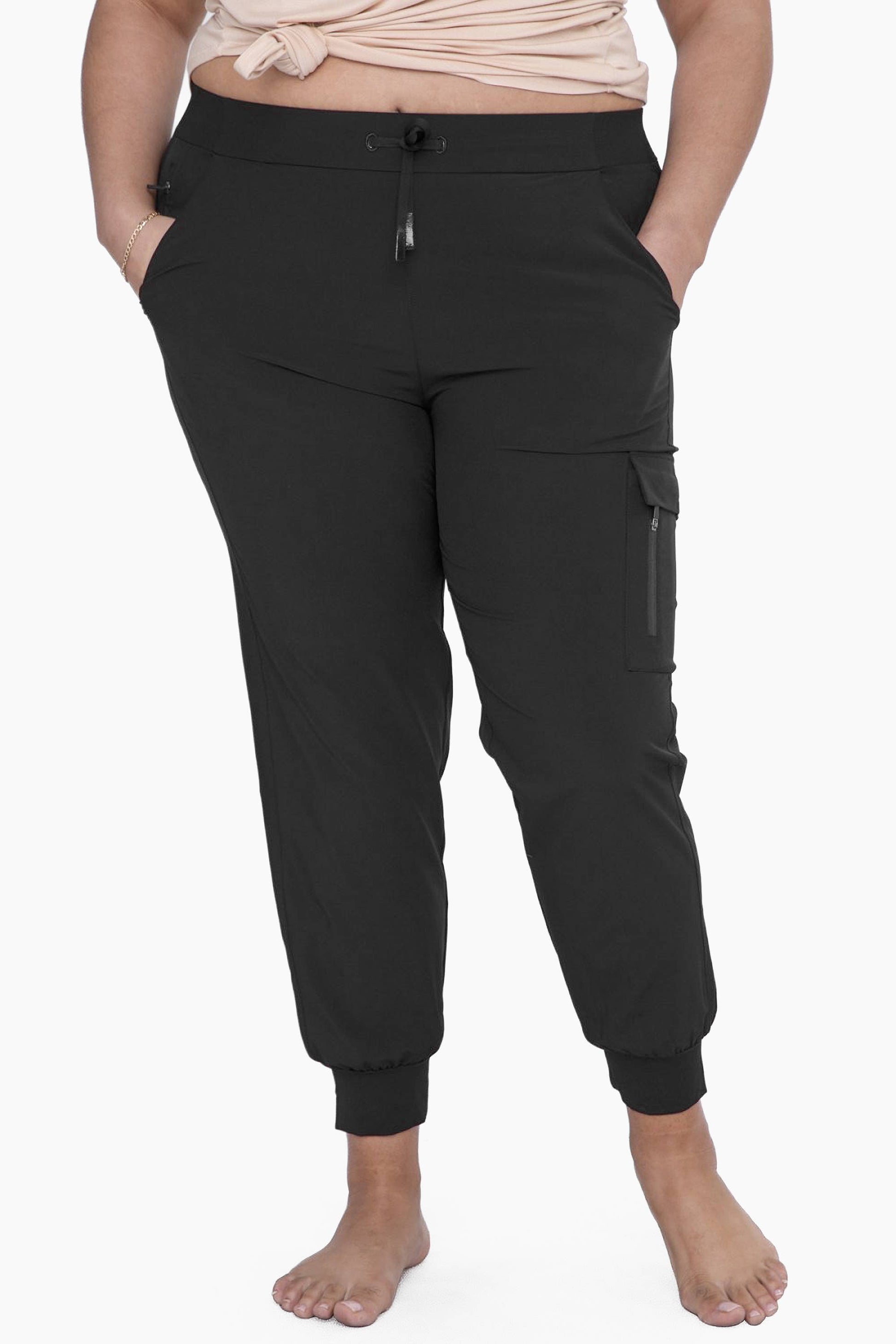 CURVY High-Waisted Capri Active Joggers with Pockets Spring-Summer Mono B