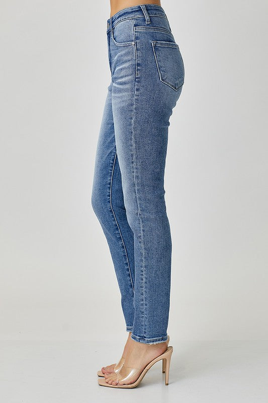 Mid-Rise Relaxed Skinny Jeans  RISEN