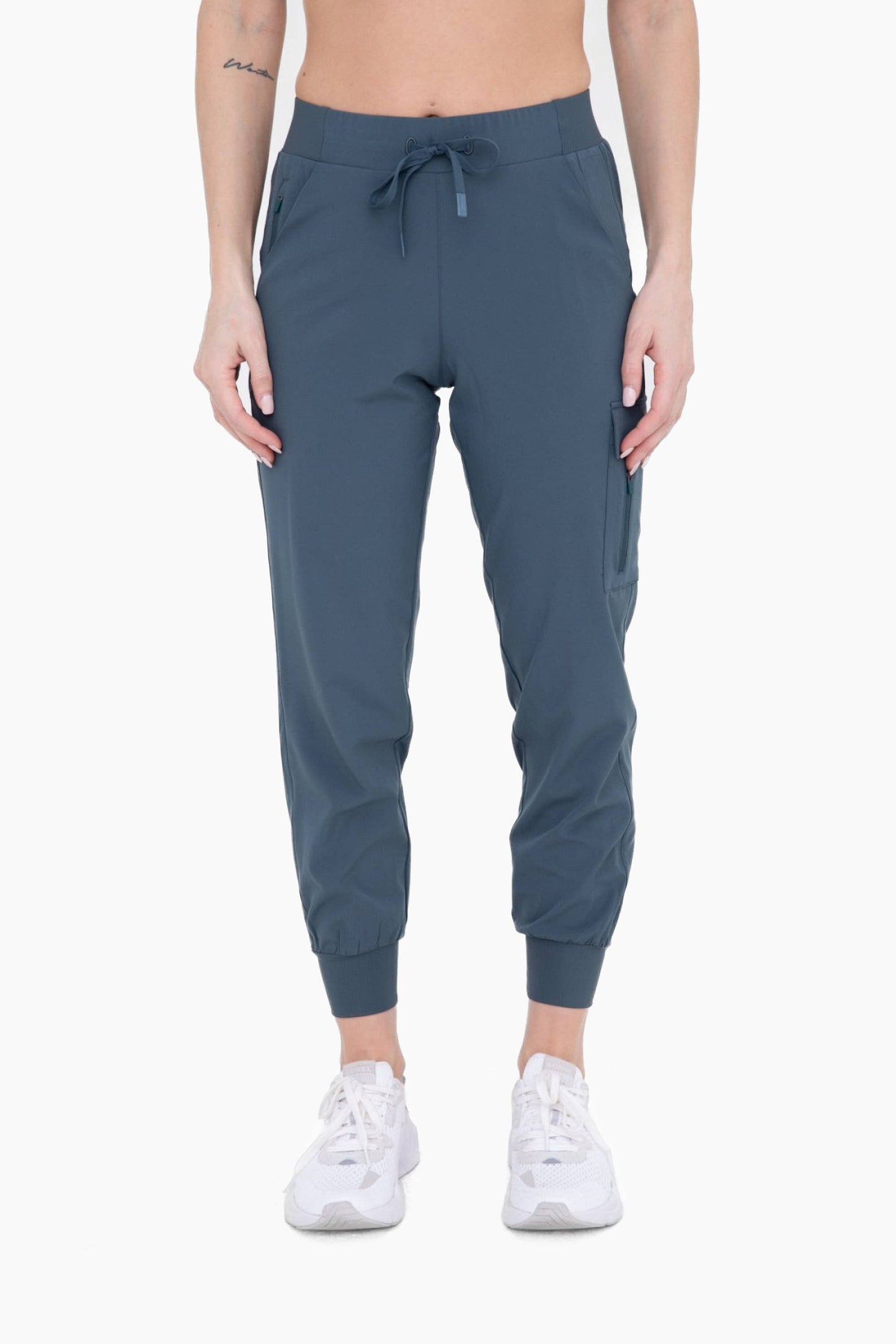 High-Waisted Capri Active Joggers with Pockets: MIDNIGHT NAVY Core Mono B